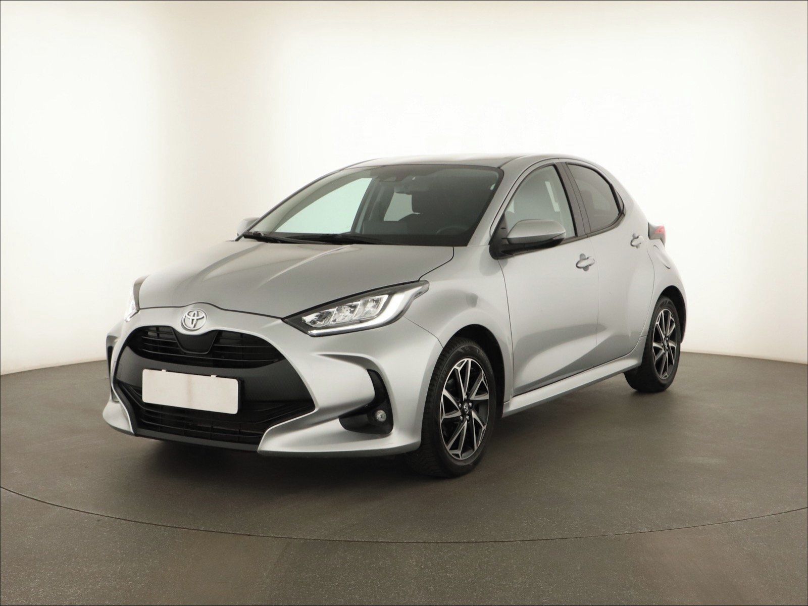 Toyota Yaris, 1.5 VVT-i Hybrid - fotka 2