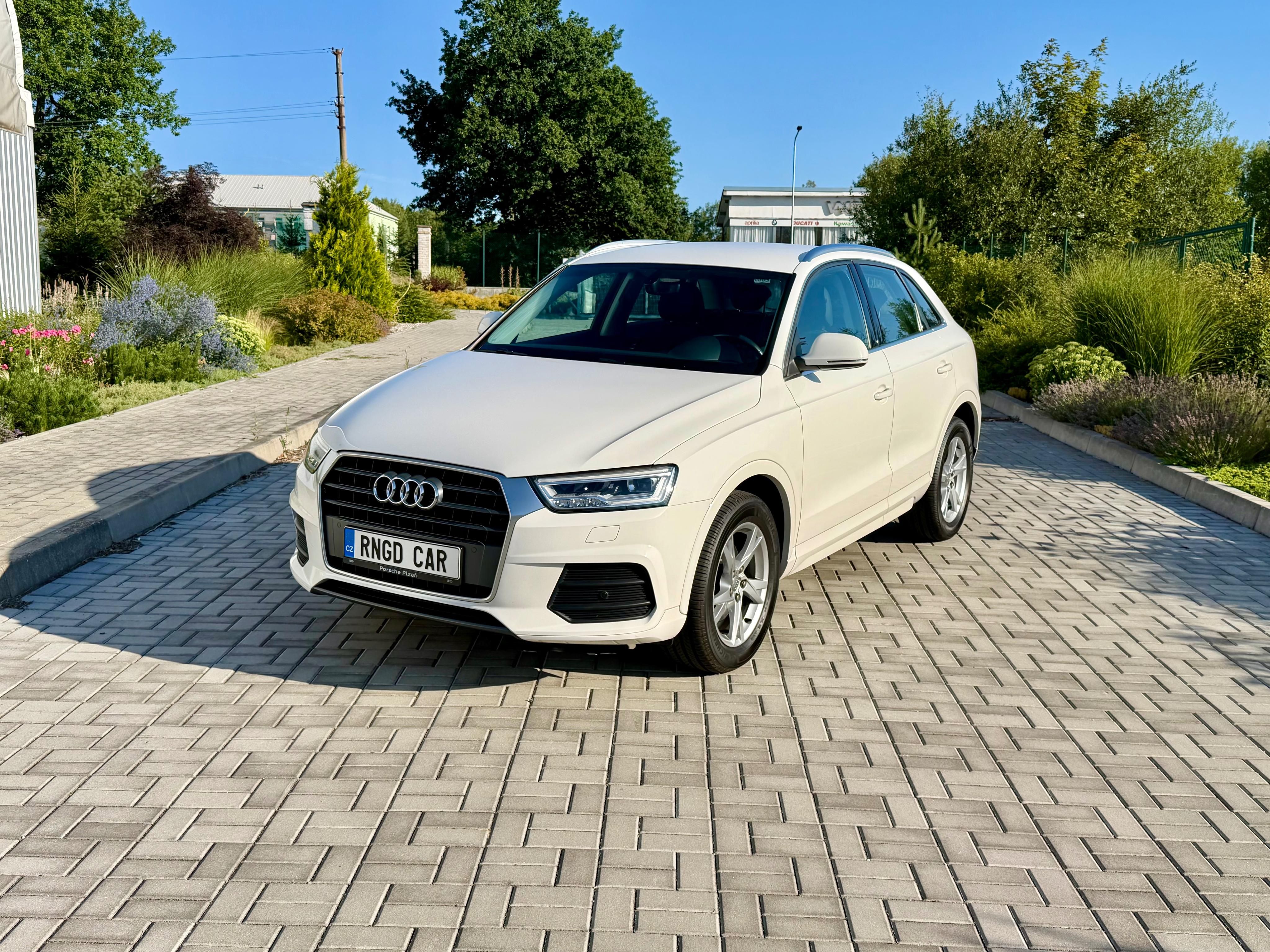 Audi Q3, 2.0 TDI 110 kW - fotka 2