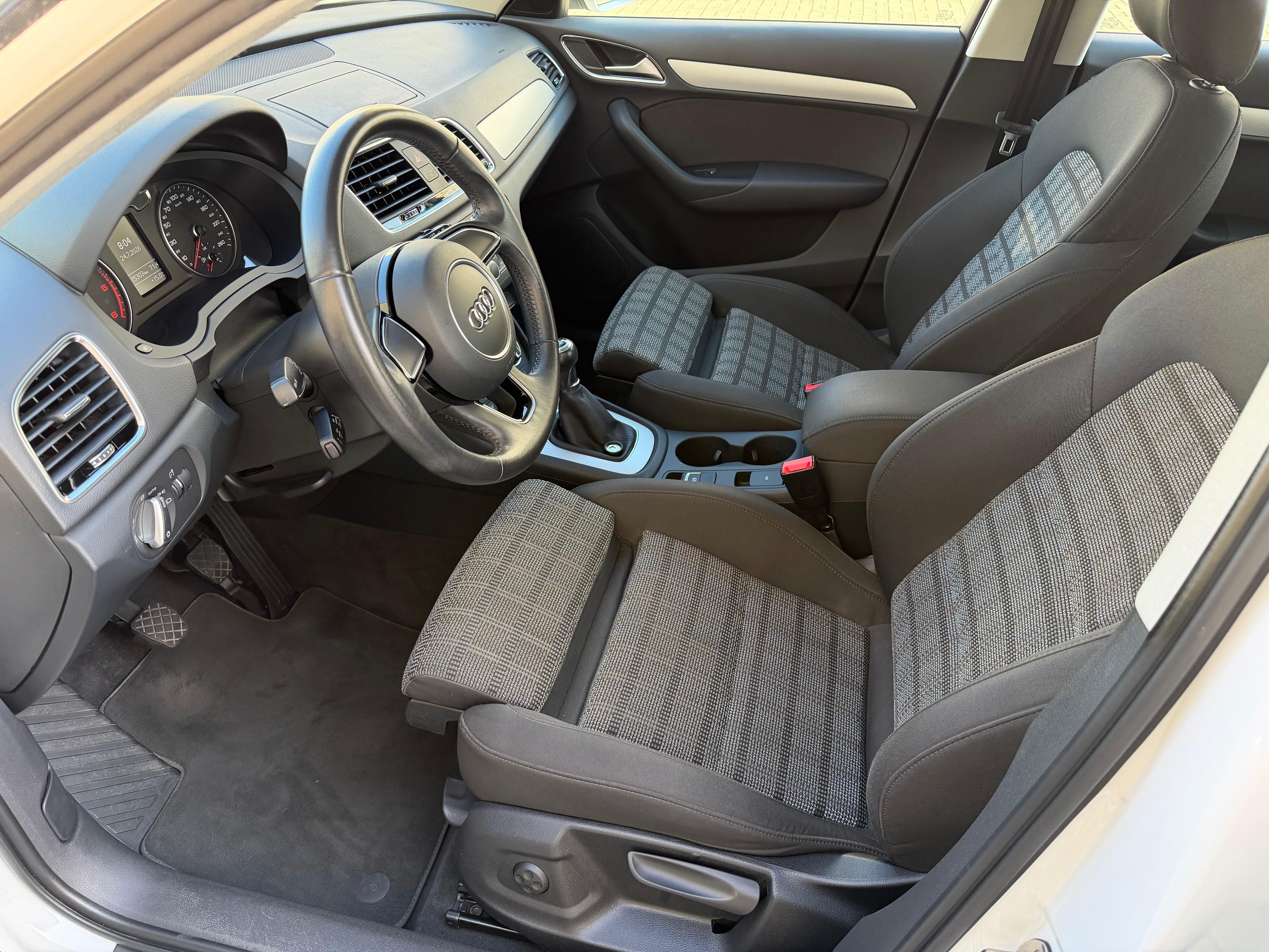 Audi Q3, 2.0 TDI 110 kW - fotka 6