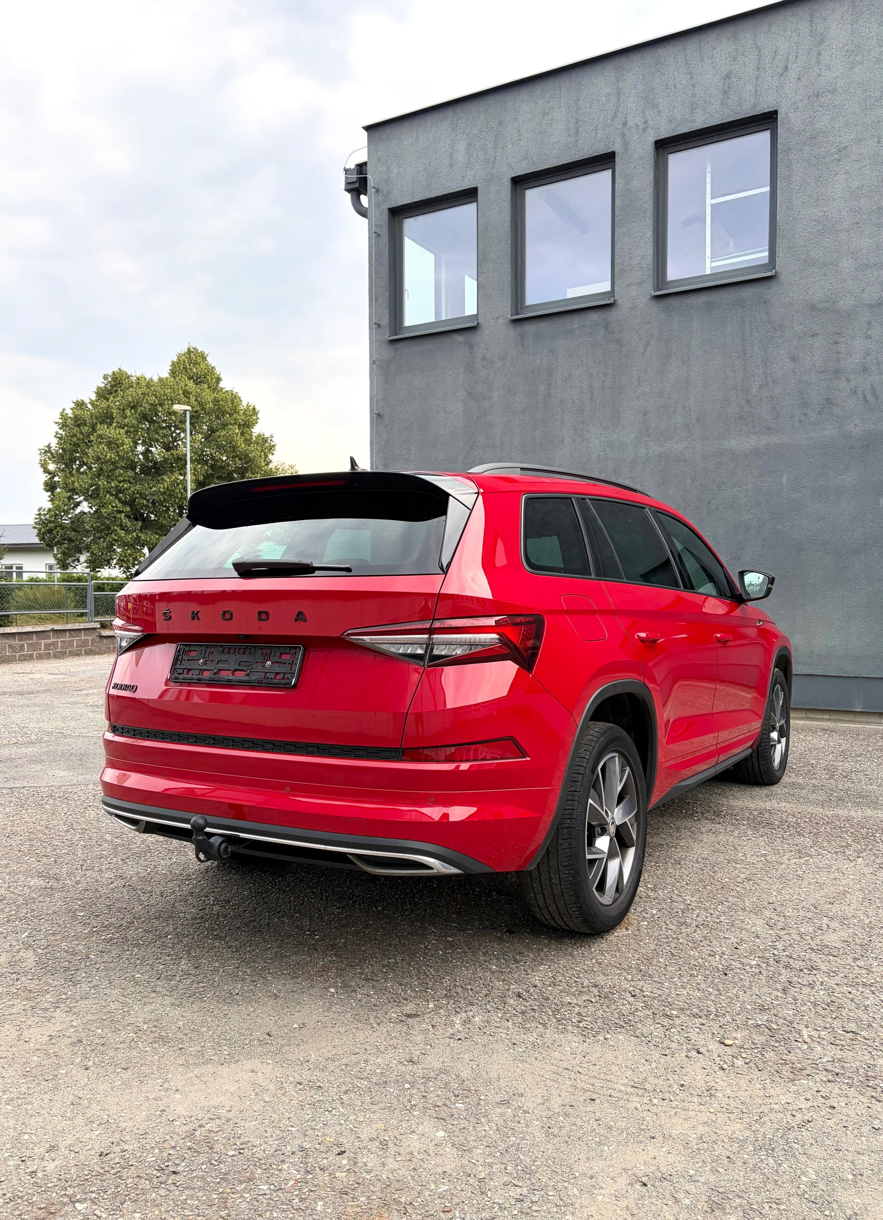 Škoda Kodiaq, 1.5TSI 110kw DSG SPORTLINE - fotka 6