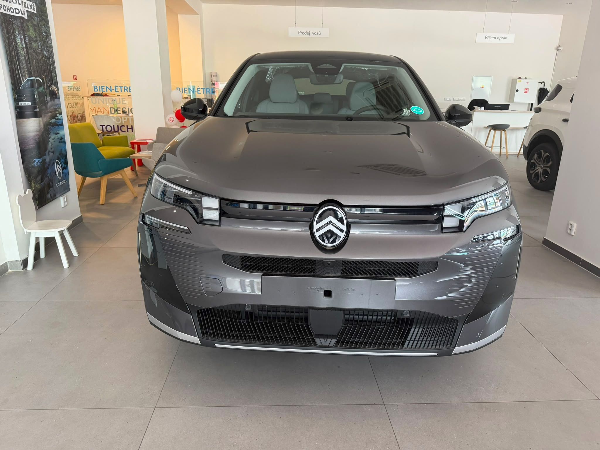 Citroën C5 Aircross, MAX Plug-in Hybrid 195k Automa - fotka 2