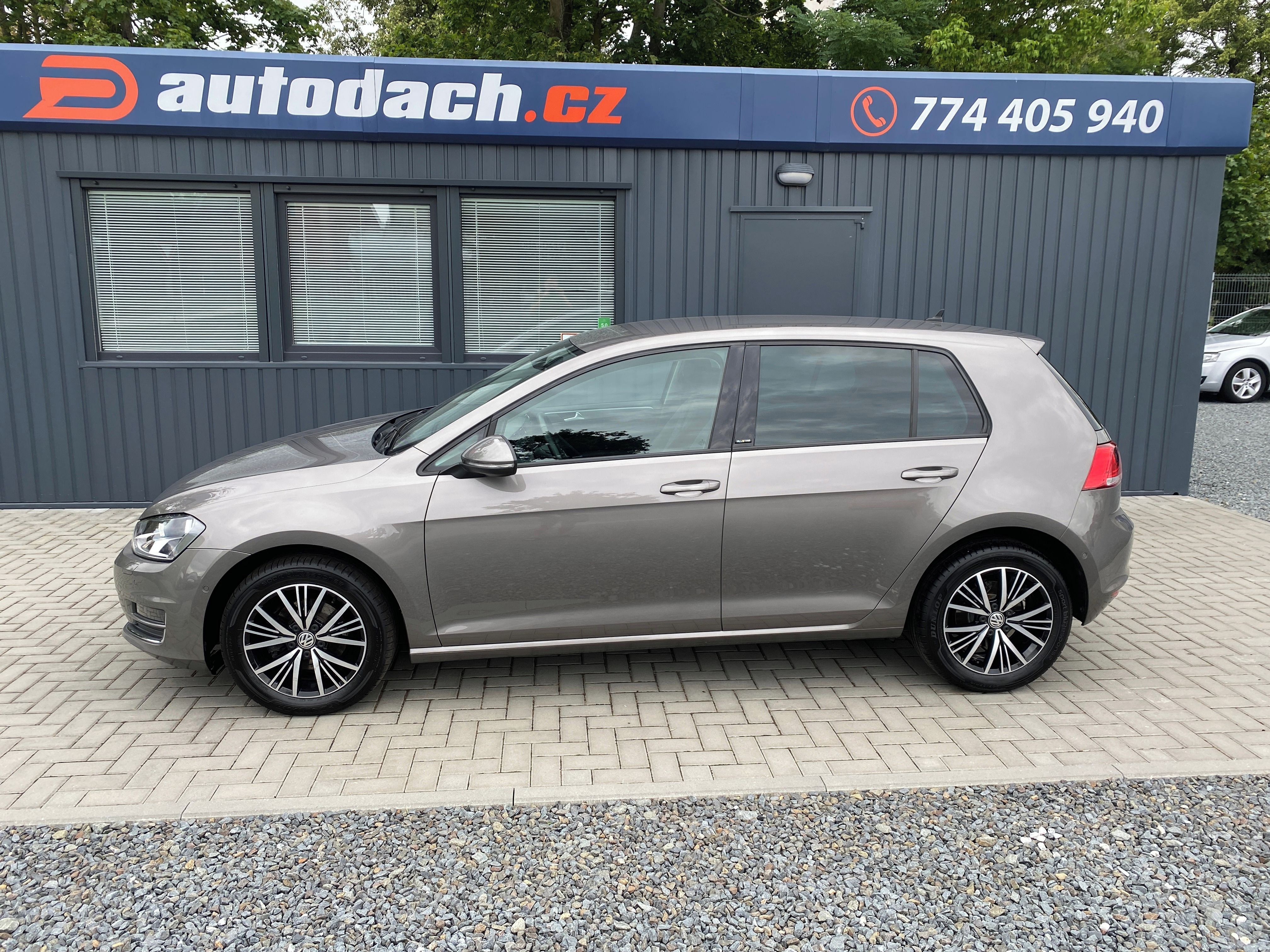 Volkswagen Golf, 1.2 TSI 81kW -ALLSTAR-PDC-ALU
