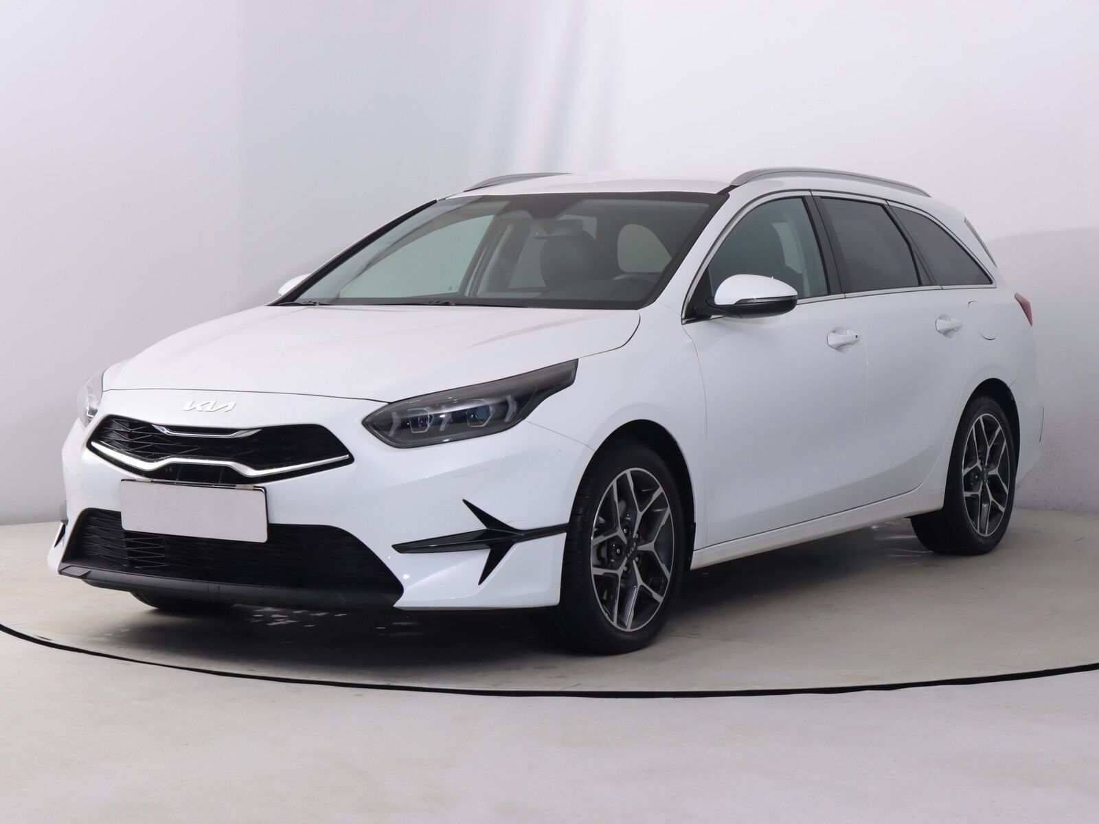 Kia Cee´d, 1.5 T-GDI, Automat, Serv.kniha - fotka 2