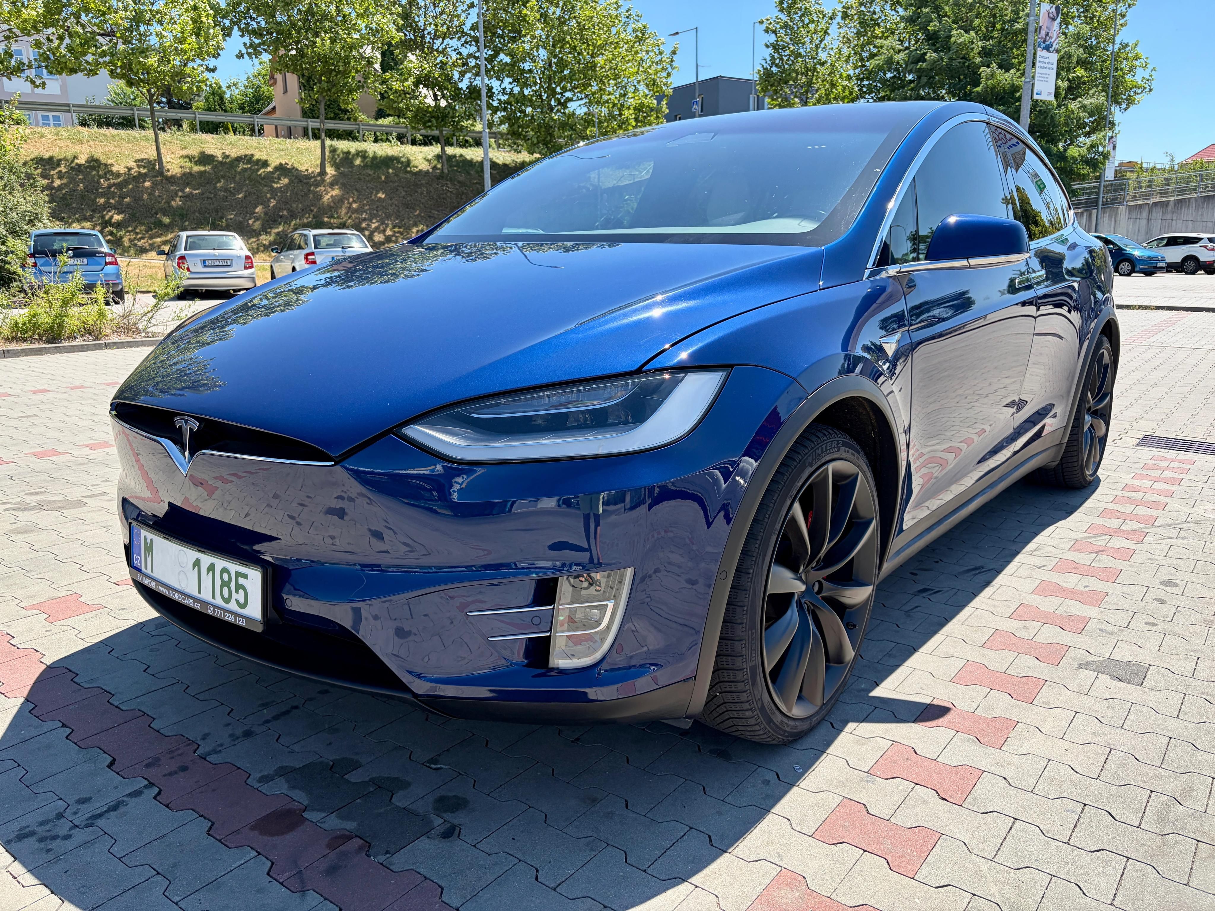 Tesla Model X, Performance Ludicrous + RAVEN - fotka 3