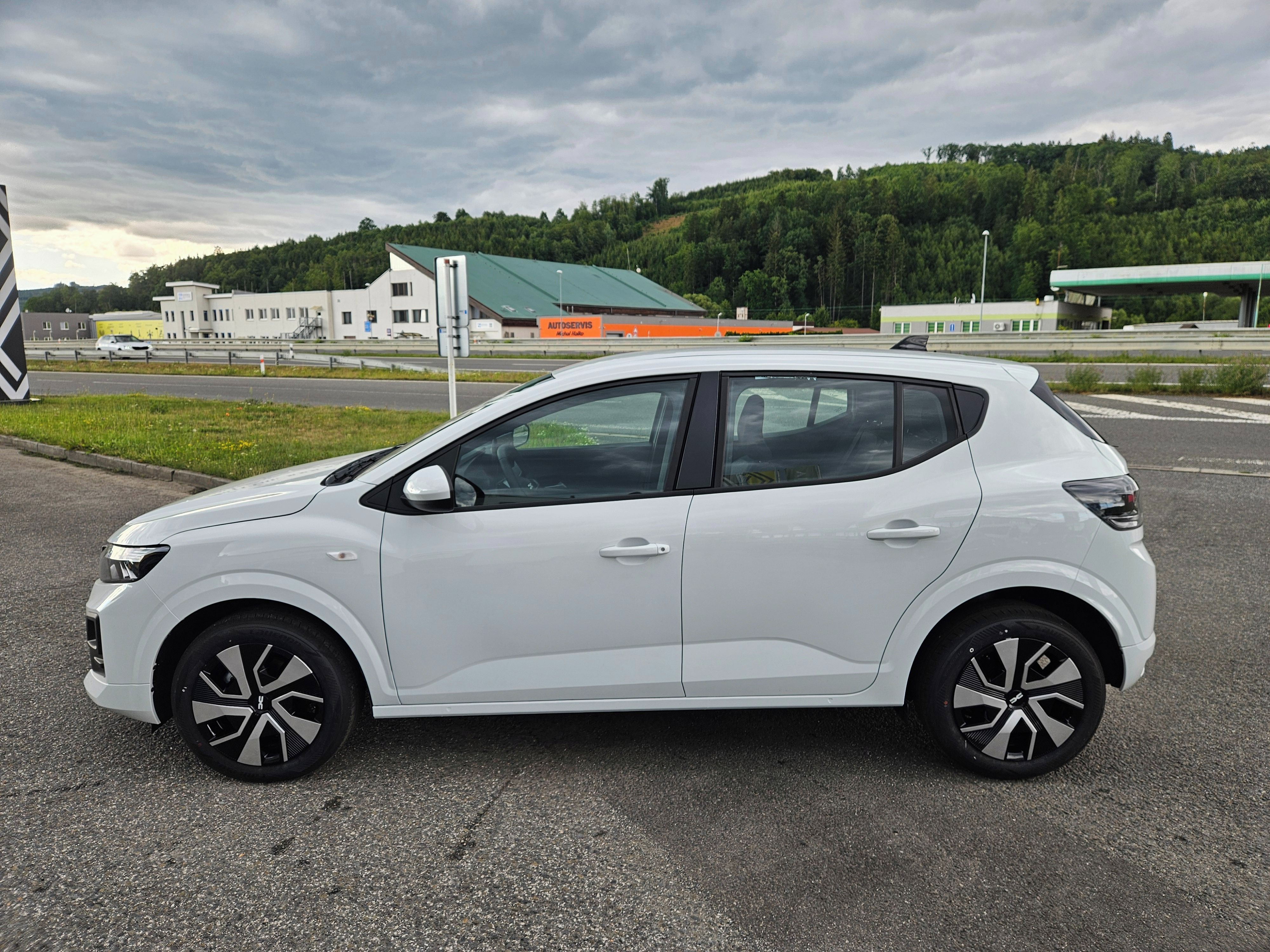 Dacia Sandero, Expression ECO-G 120 - fotka 5