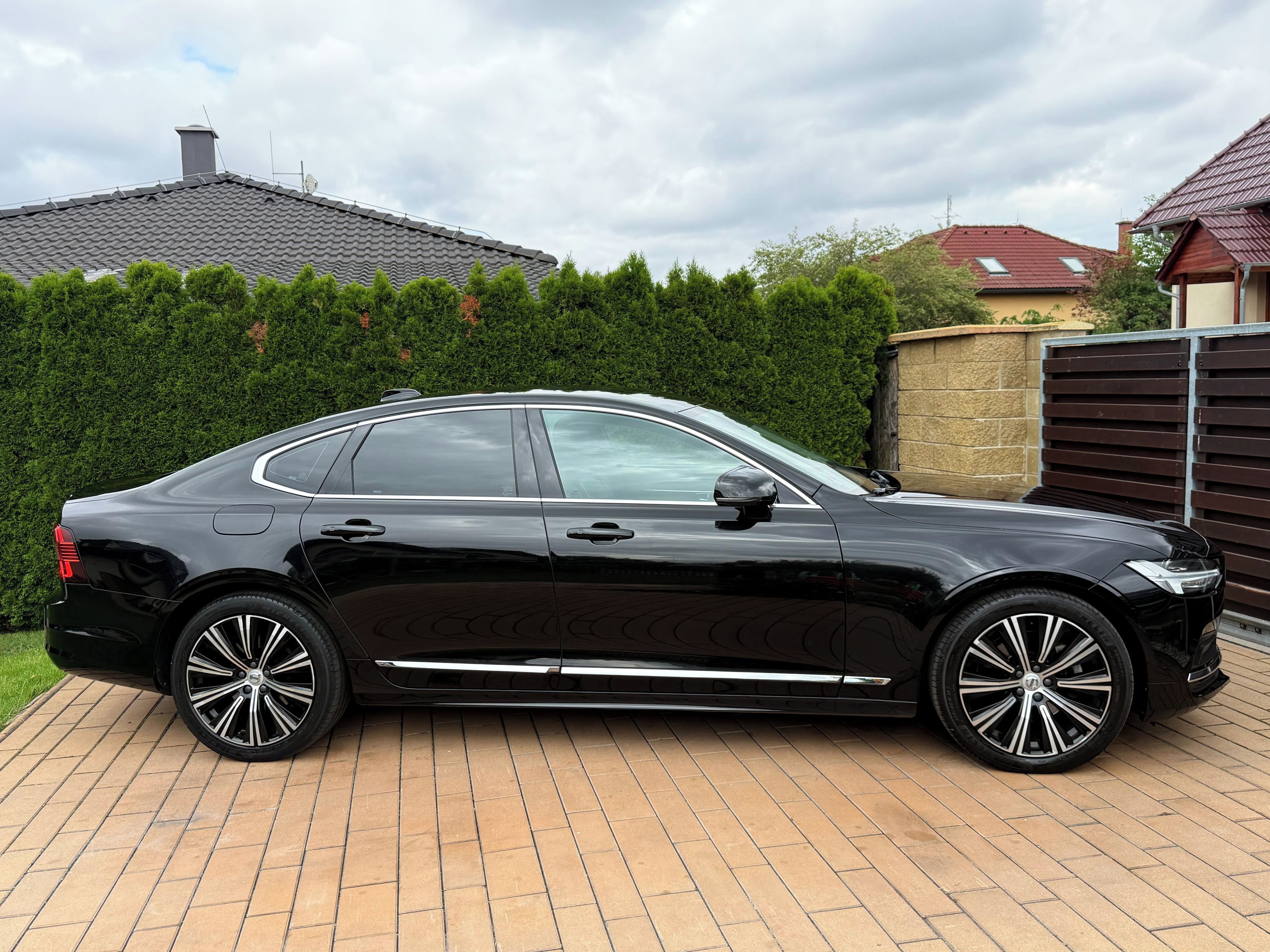 Volvo S90, B5 173kW AWD Inscription H&C - fotka 5