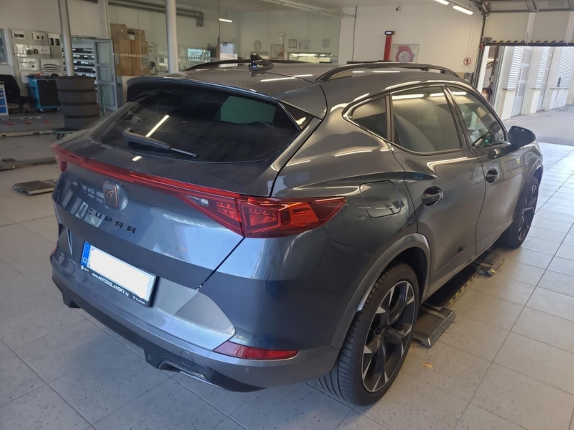 Cupra Formentor, 1,5 TSi/110kW - DSG - fotka 6