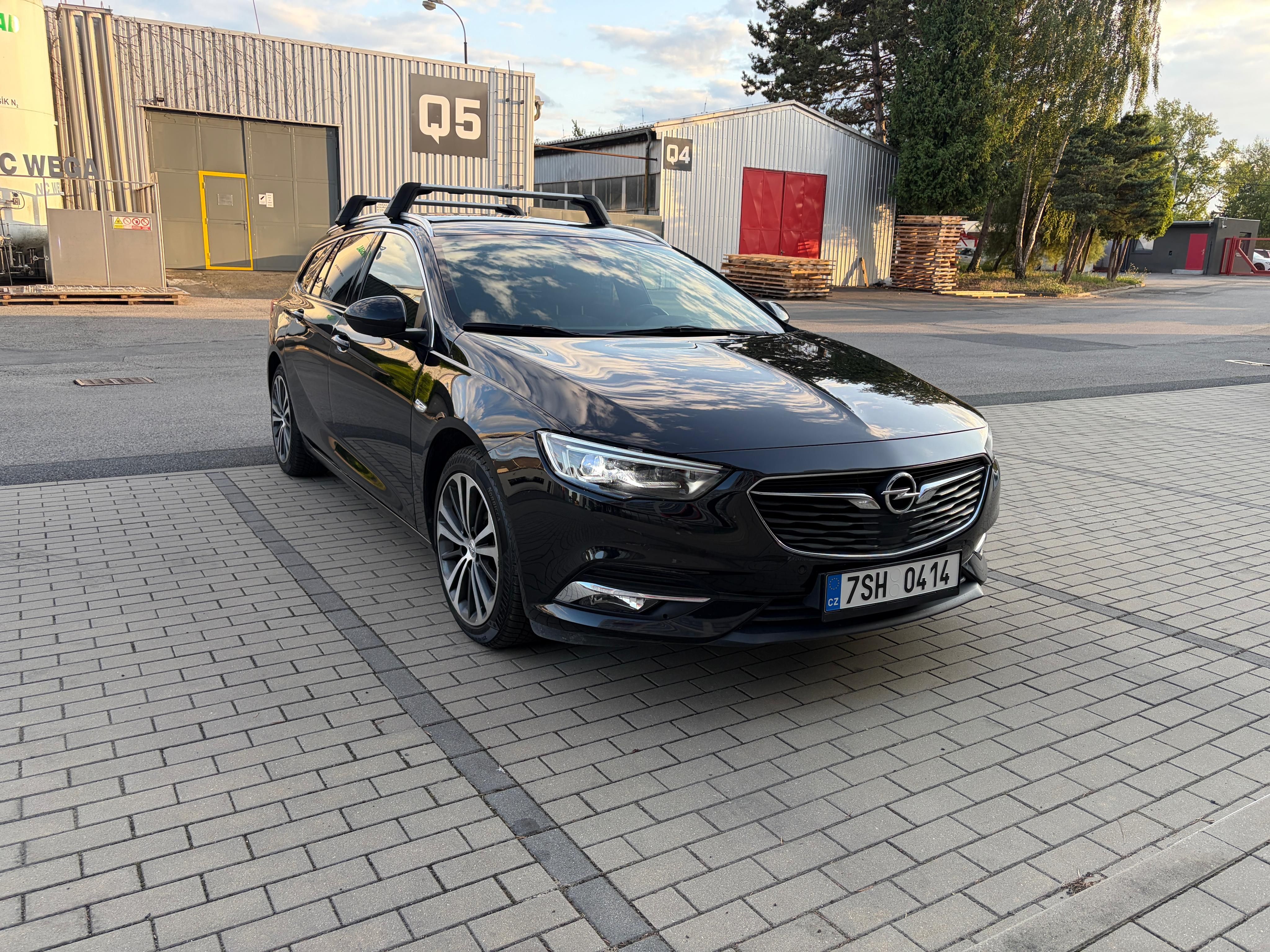 Opel Insignia, 1.5 T Business Executive