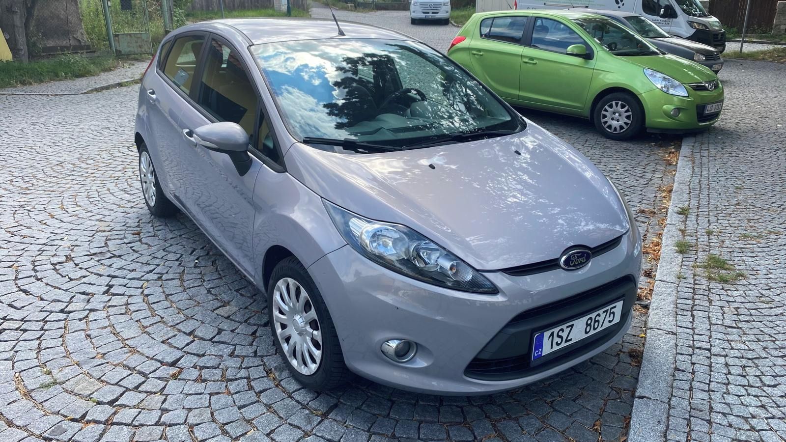 Ford Fiesta, 1,25, 44 kW, servisní knížka