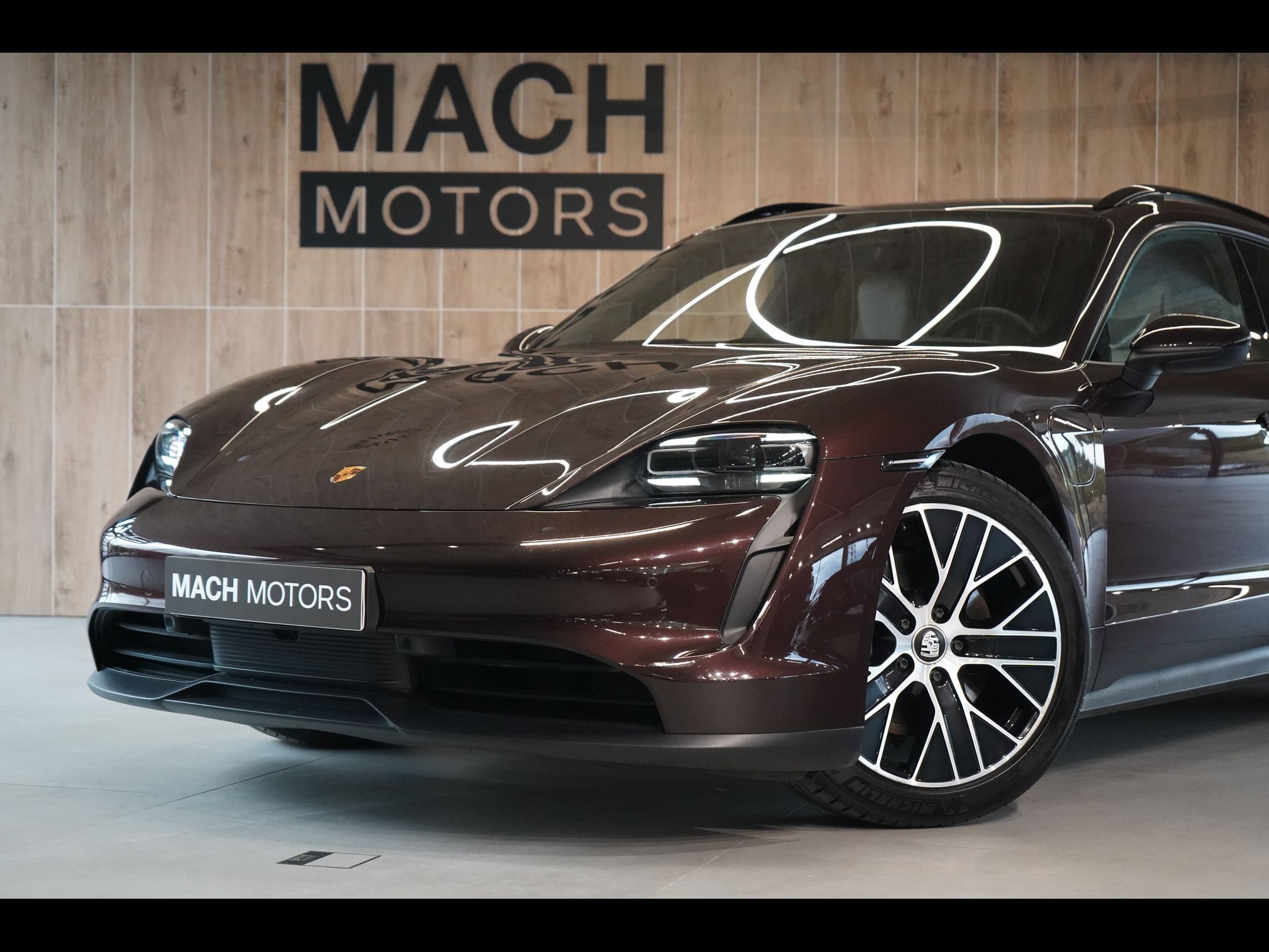 Porsche Taycan, Sport Turismo, Pano, Matrix - fotka 2