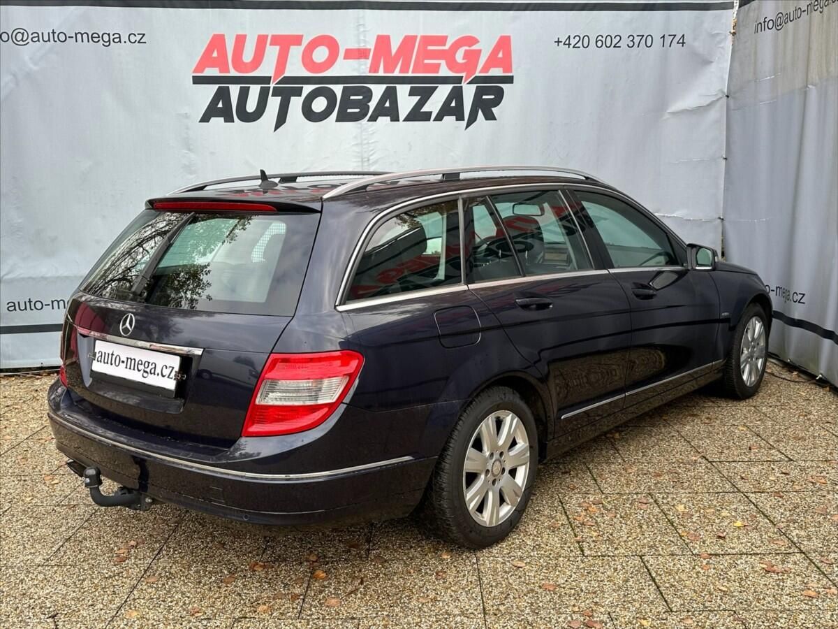 Mercedes-Benz Třídy C, 2,1 CDI 100kW-SERVIS-MANUAL! - fotka 6