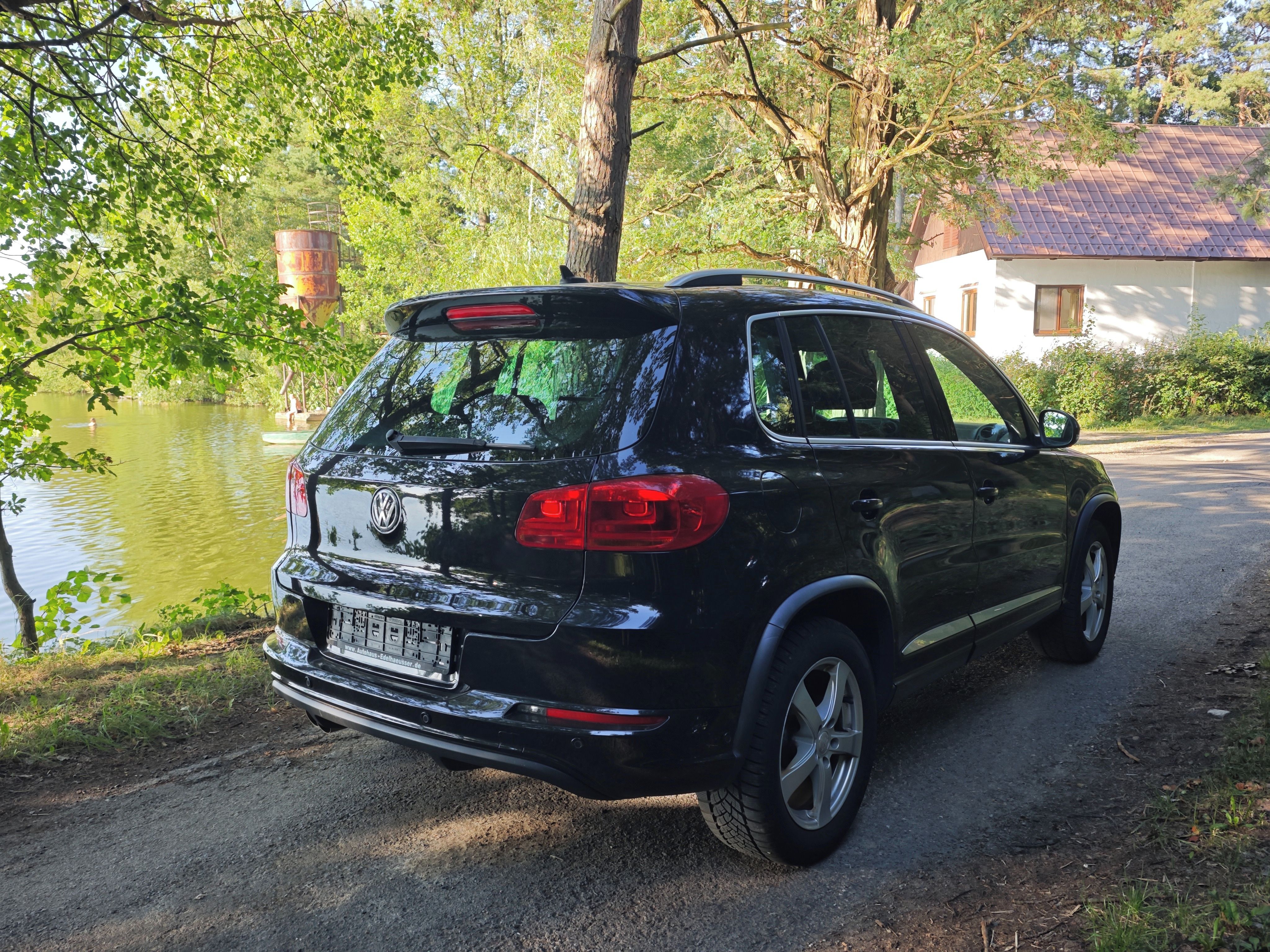 Volkswagen Tiguan, R-Line Lounge - fotka 5