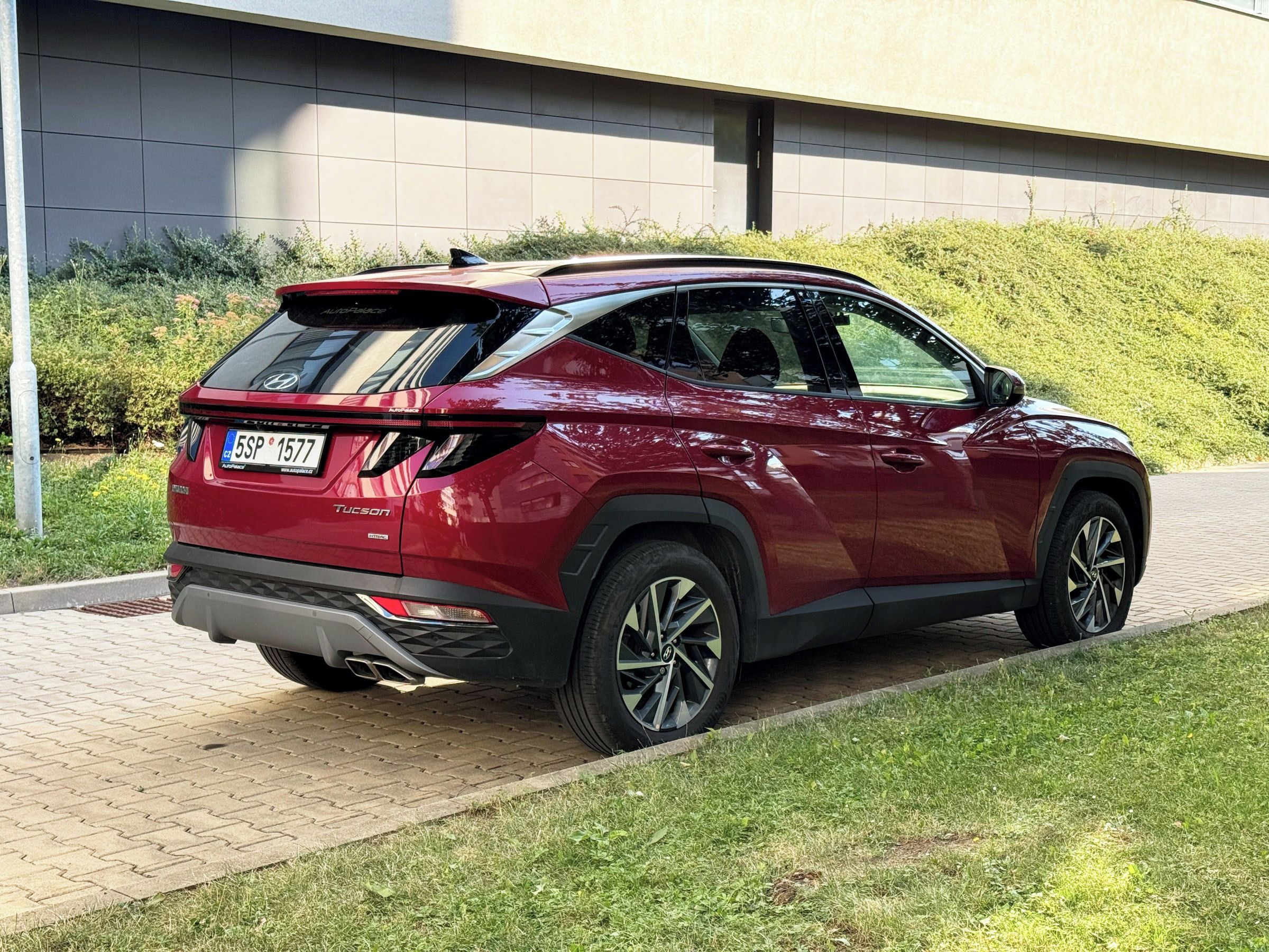 Hyundai Tucson, 1.6 T-GDI MHEV 132 kW DCT 4x4 - fotka 5