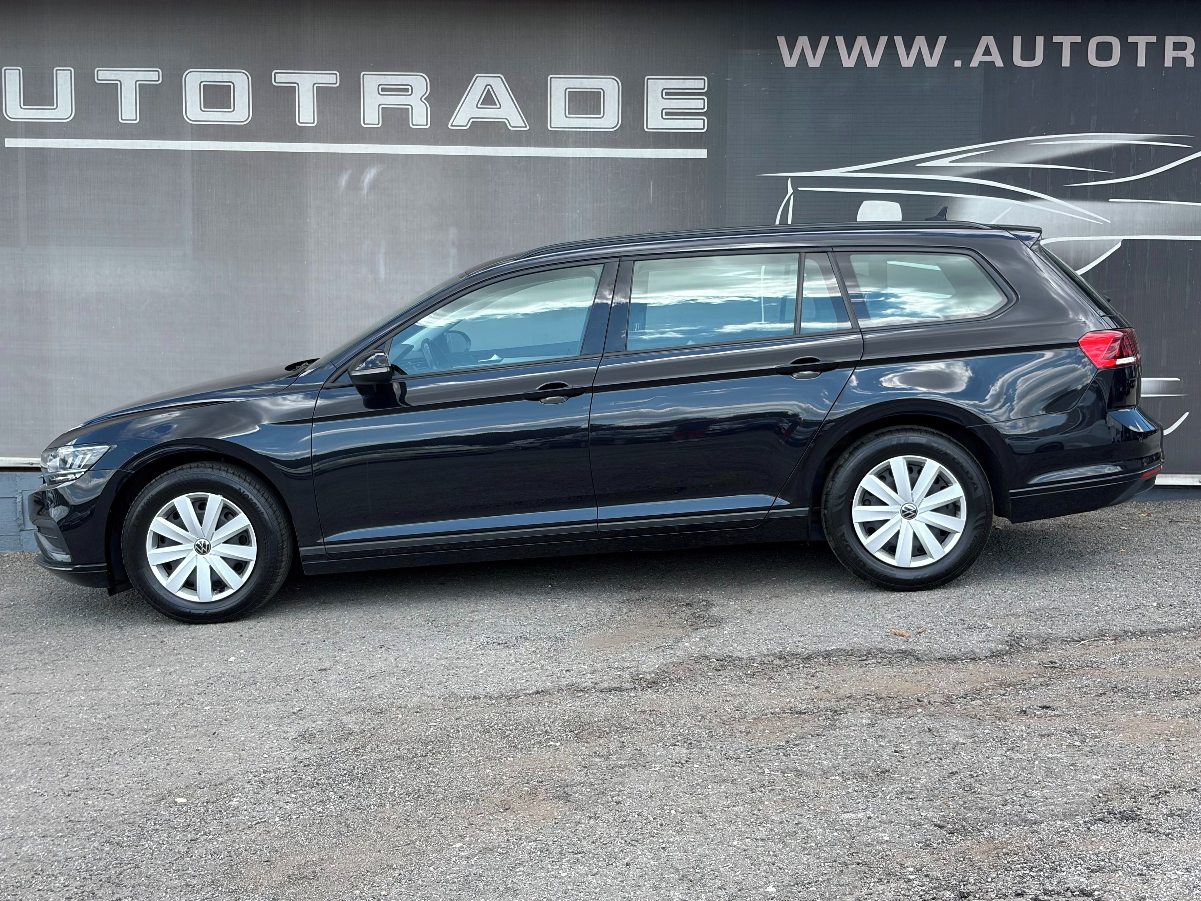 Volkswagen Passat, 2.0TDi, 1.maj., DSG, Webasto - fotka 2