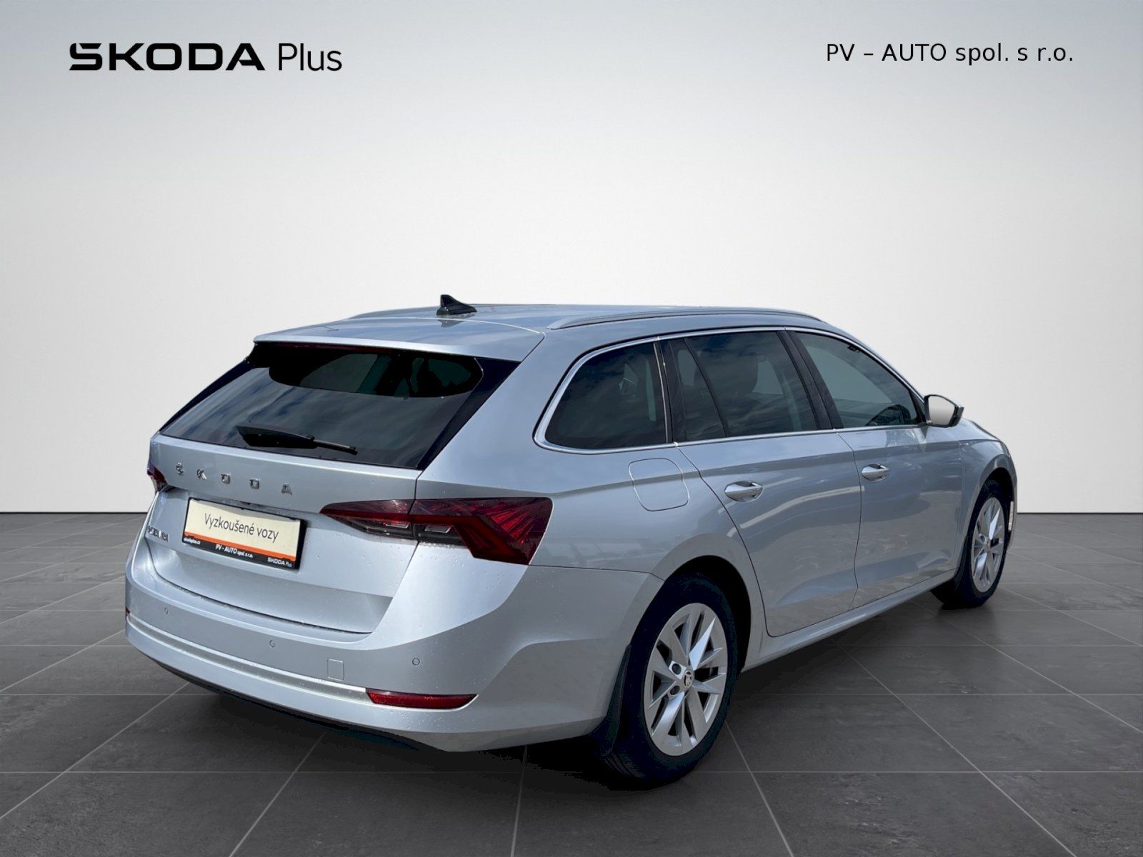 Škoda Octavia, 1.5 TSI 110kW Style Plus combi - fotka 2