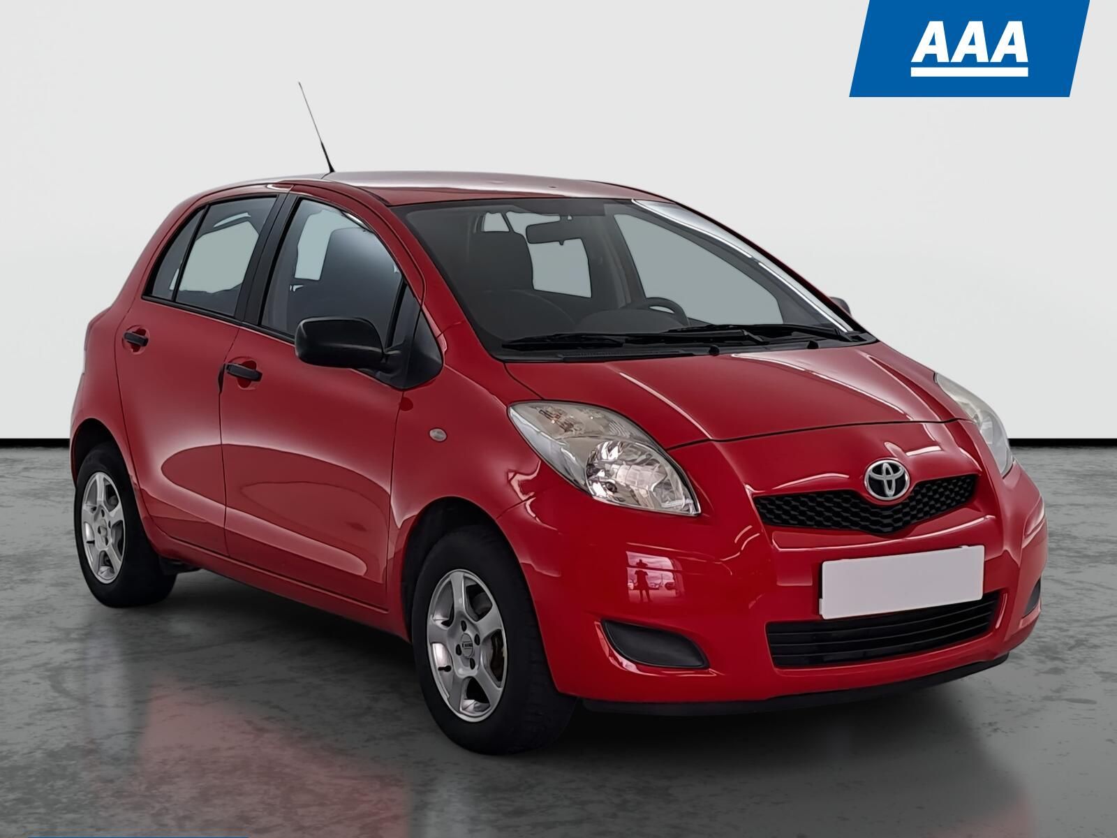 Toyota Yaris, 1.0 VVT-i, Parkovací asistent