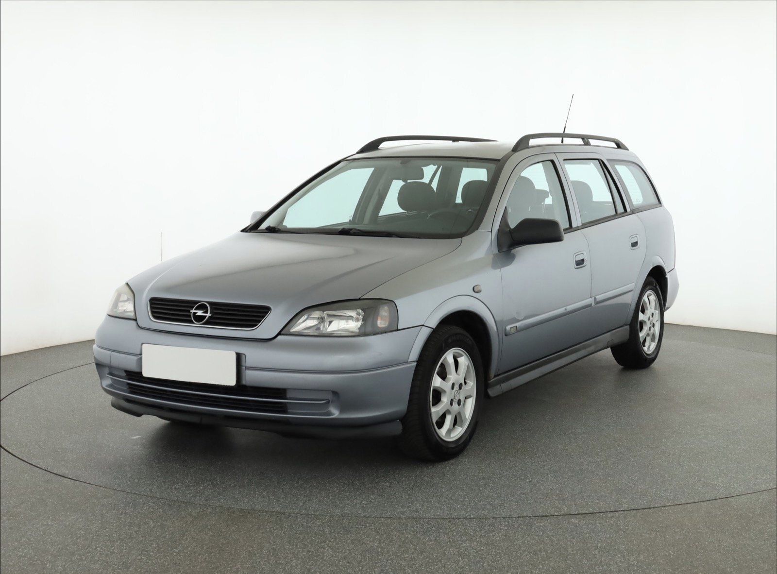 Opel Astra, 1.7 CDTI, Tažné, Klima - fotka 2