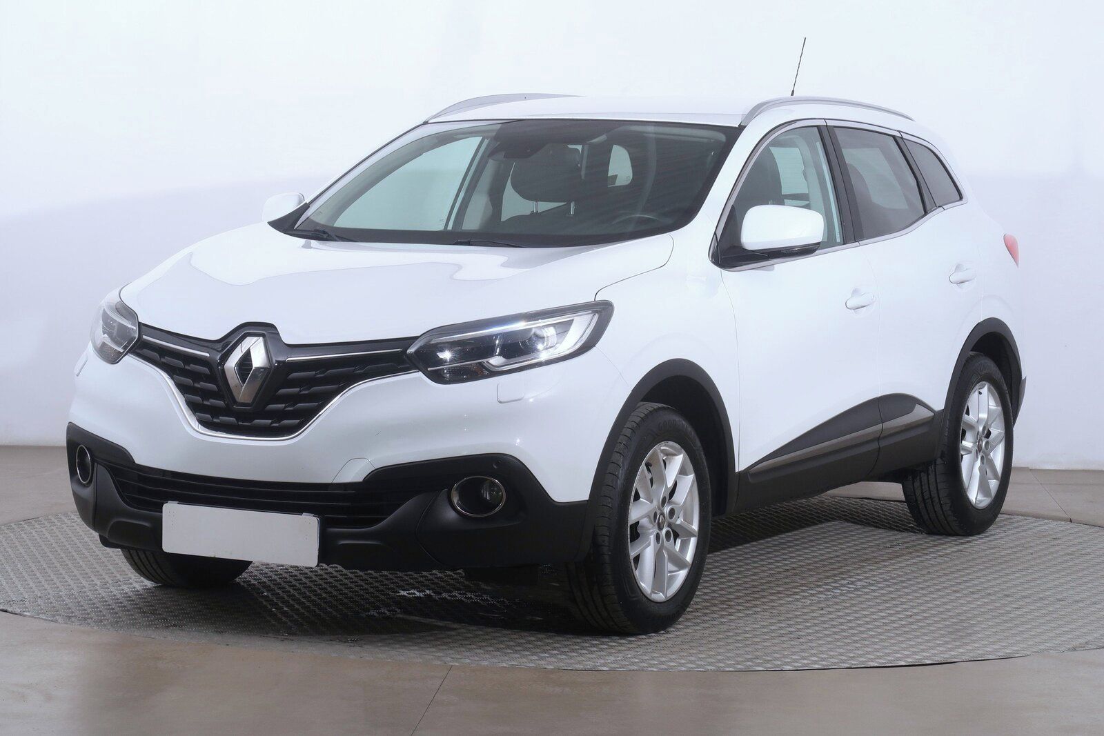 Renault Kadjar, 1.2 TCe, Intens, Serv.kniha - fotka 2