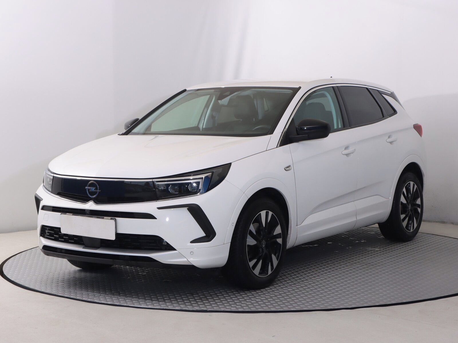 Opel Grandland, 1.2 Turbo, Automat, Serv.kniha - fotka 2