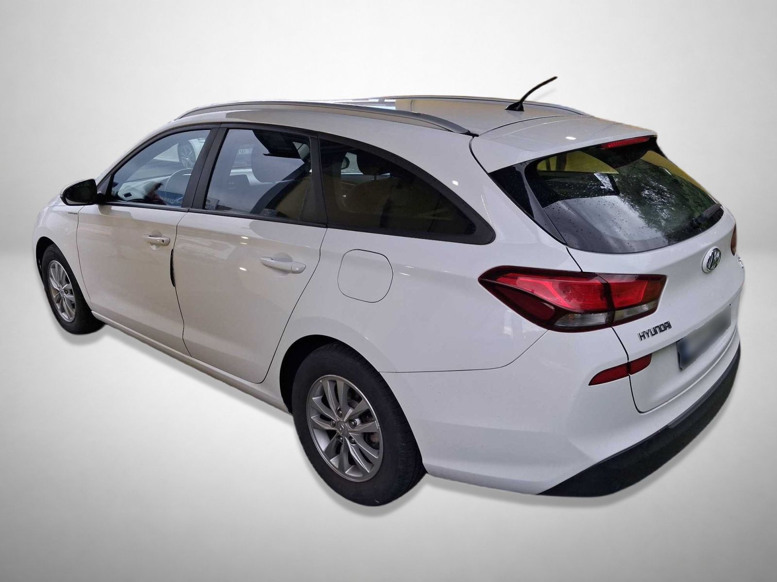Hyundai i30, 1.6 CRDi, ČR,1.maj, Klima - fotka 2