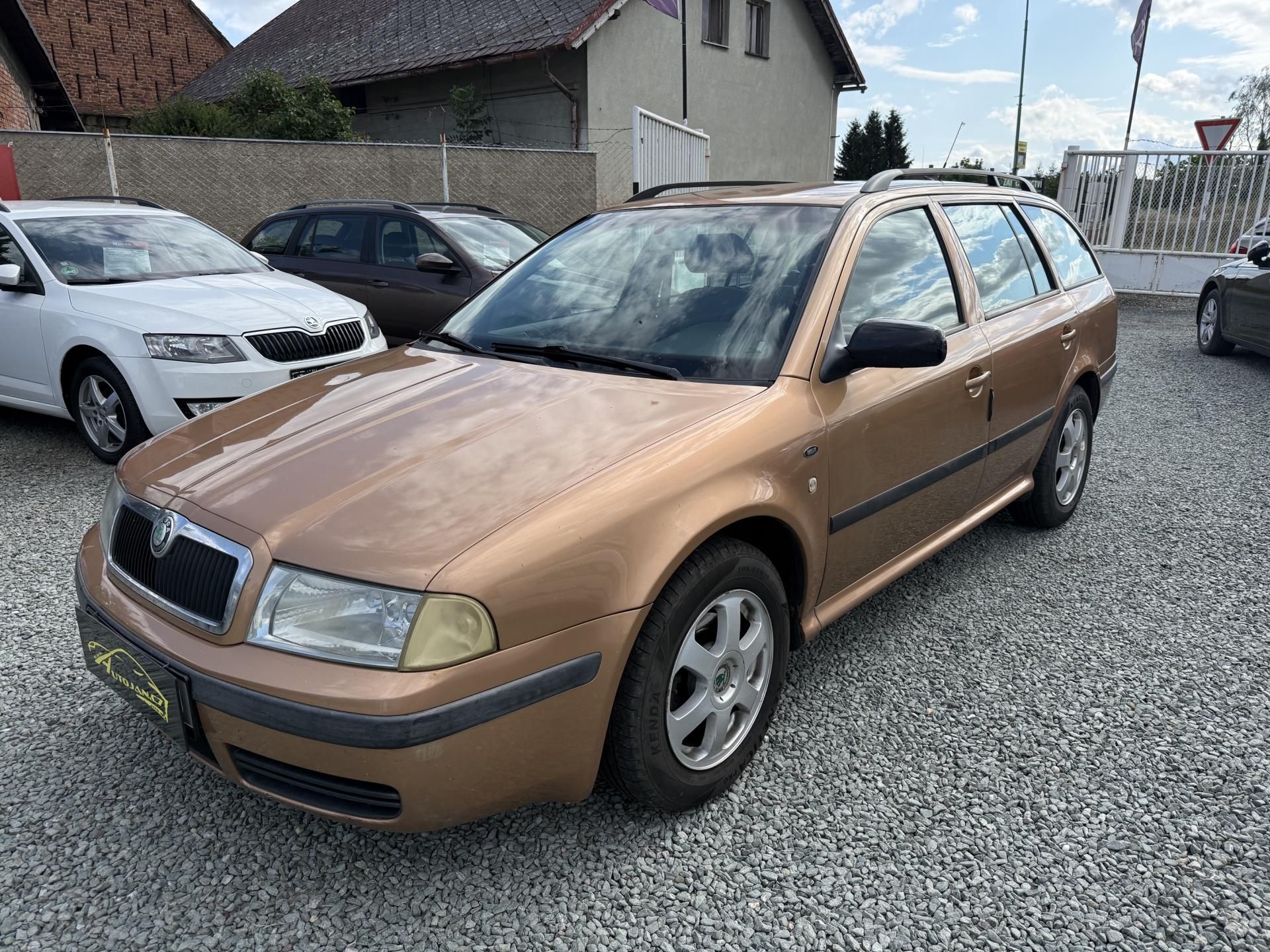 Škoda Octavia, 1.9 TDI ELEGANCE - fotka 3