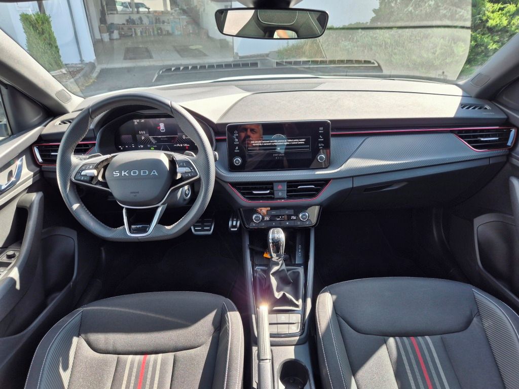 Škoda Scala, Monte Carlo 1.0 TSI 85 Kw - fotka 6