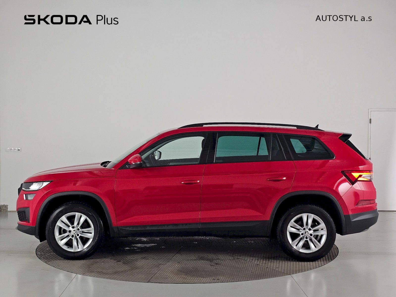 Škoda Kodiaq, 2.0TDI 110kW DSG 4x4 AMBITION - fotka 3