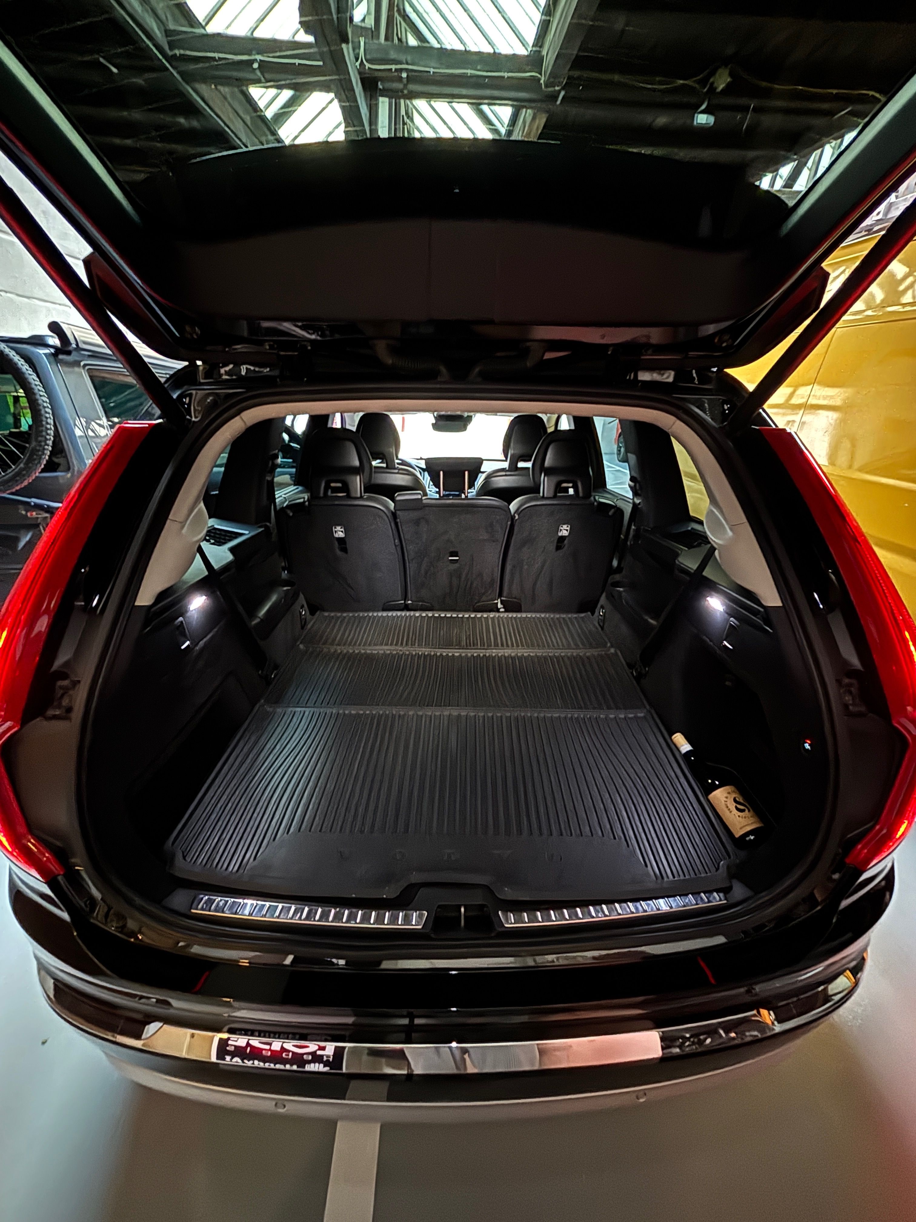 Volvo XC90, 7míst, DPH, B5, tažné, záruka! - fotka 6