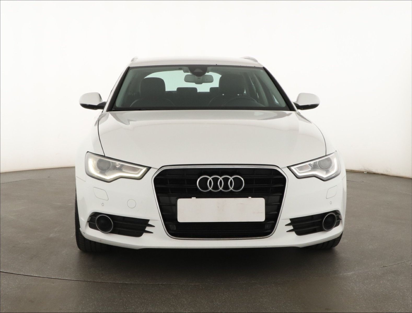 Audi A6, 3.0 TDI, Automat, Navi - fotka 2