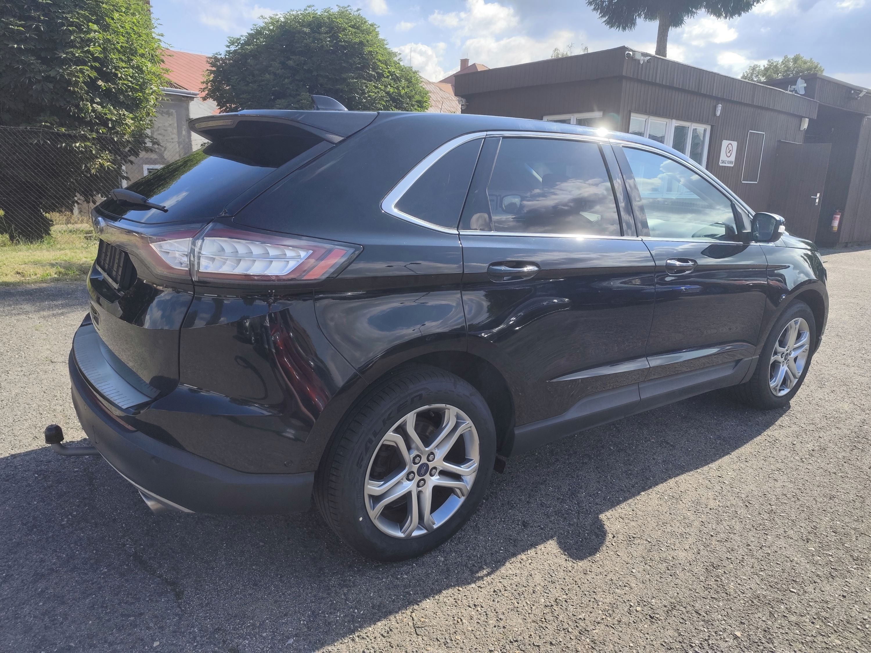 Ford Edge, AWD Titanium 2.0TDCI.154kw. - fotka 6