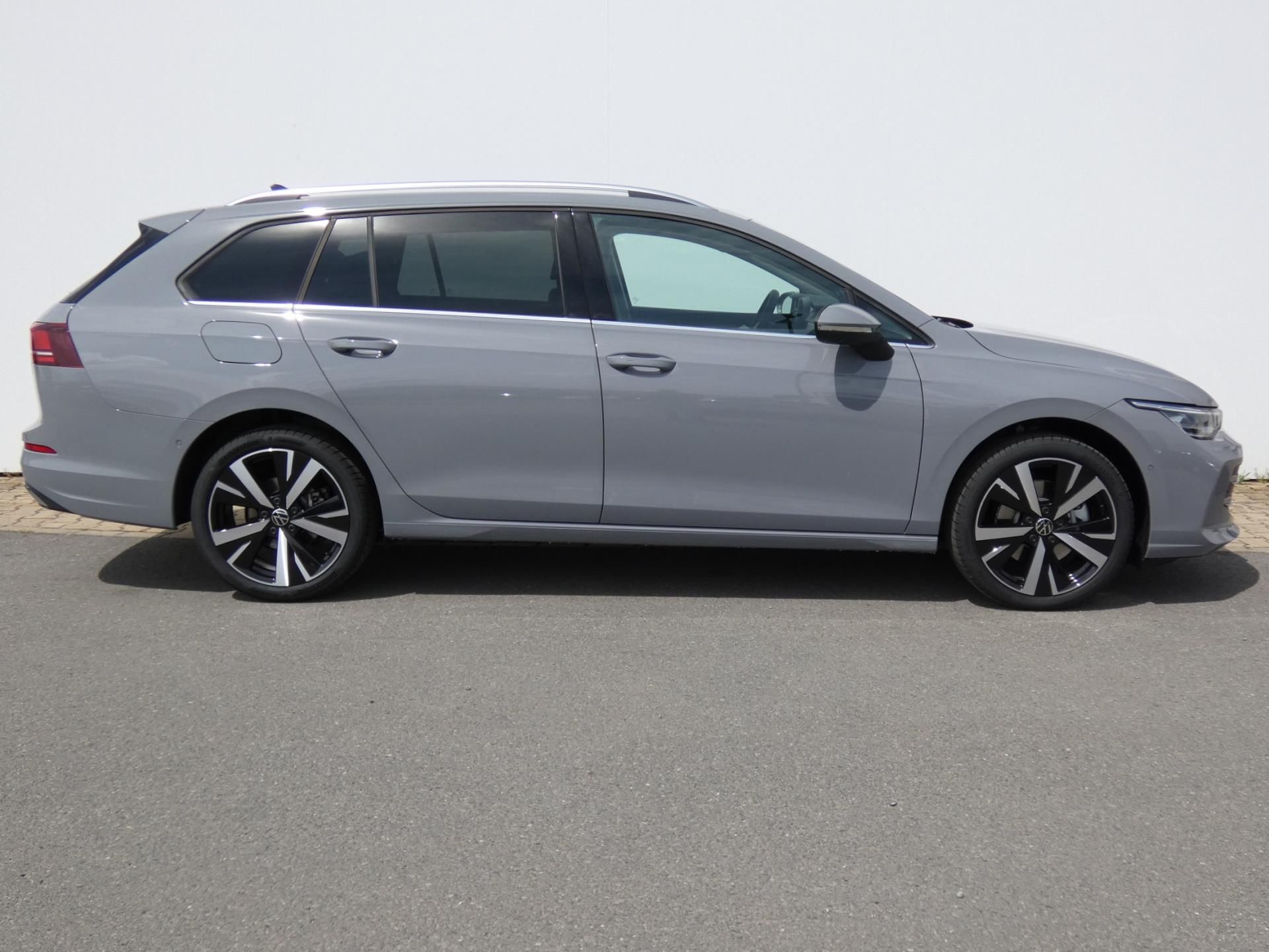 Volkswagen Golf, Variant Style 2,0 TDI 110 kW 7 - fotka 3
