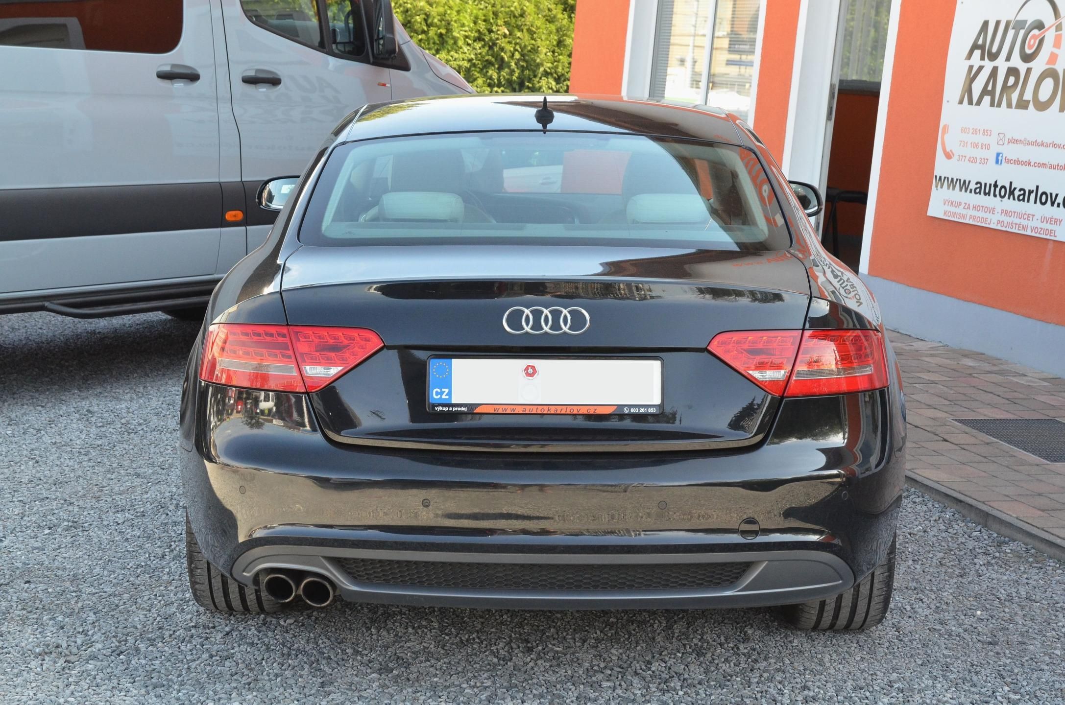 Audi A5, Coupe 2.0 TFSi 132kW S-LINE - fotka 5