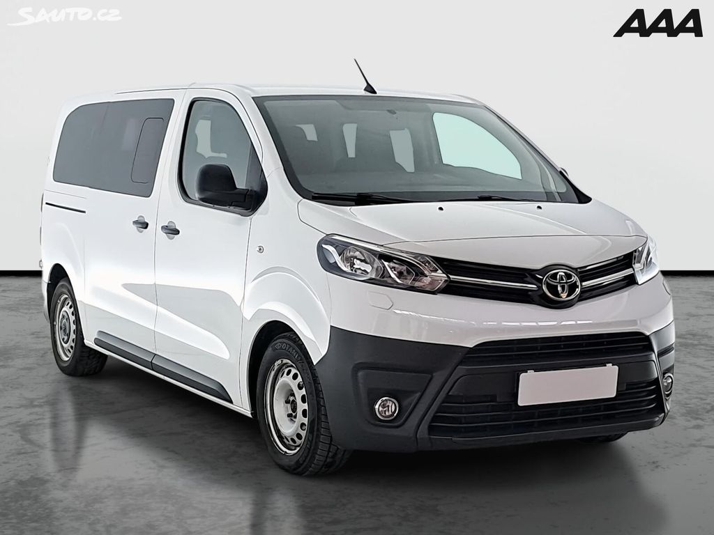 Toyota Proace, 2.0 D-4D, Kombi, 9 míst, L1