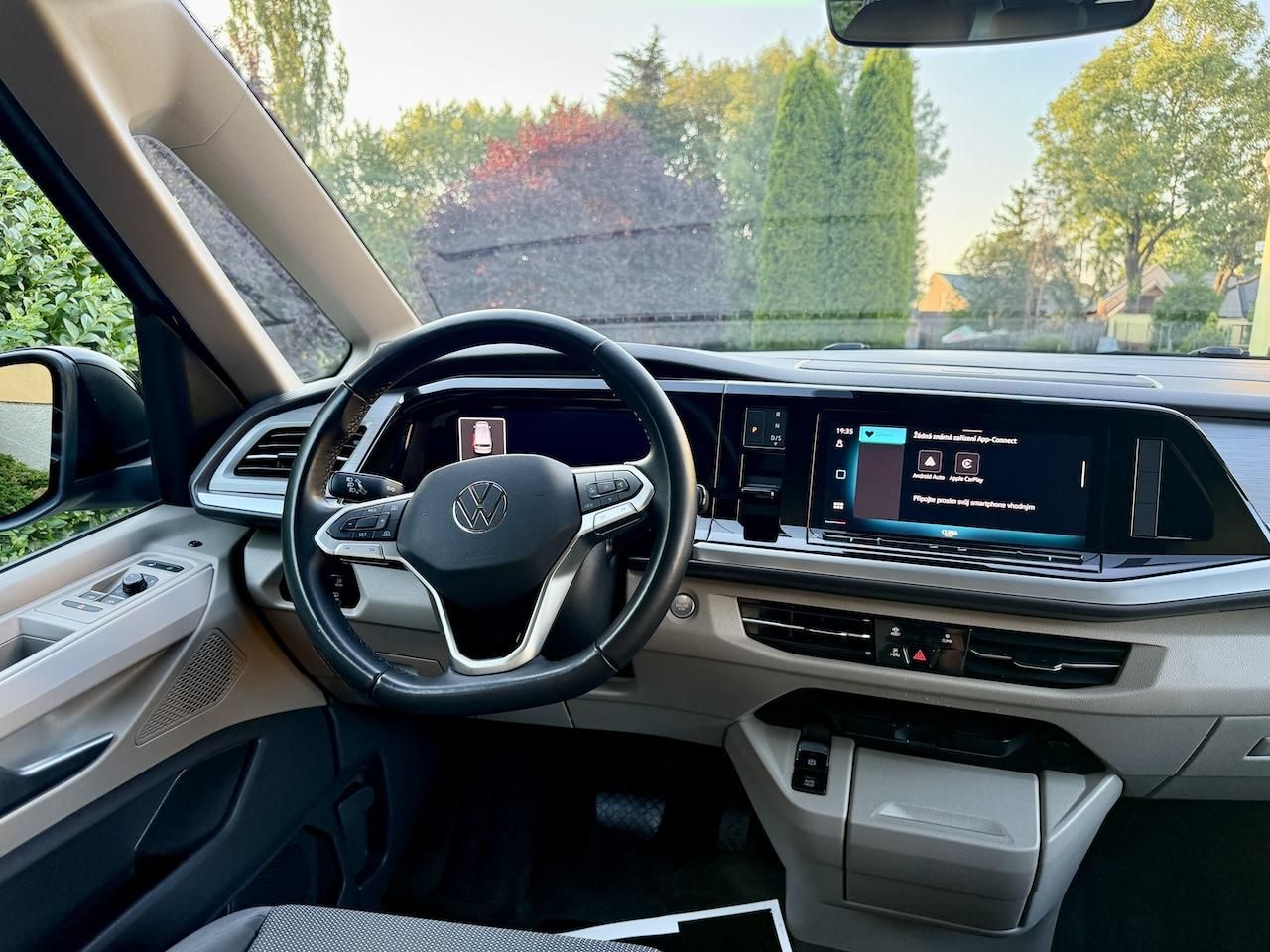 Volkswagen Multivan, 2,0TSi 150kW LIFE DSG Koup.ČR - fotka 6