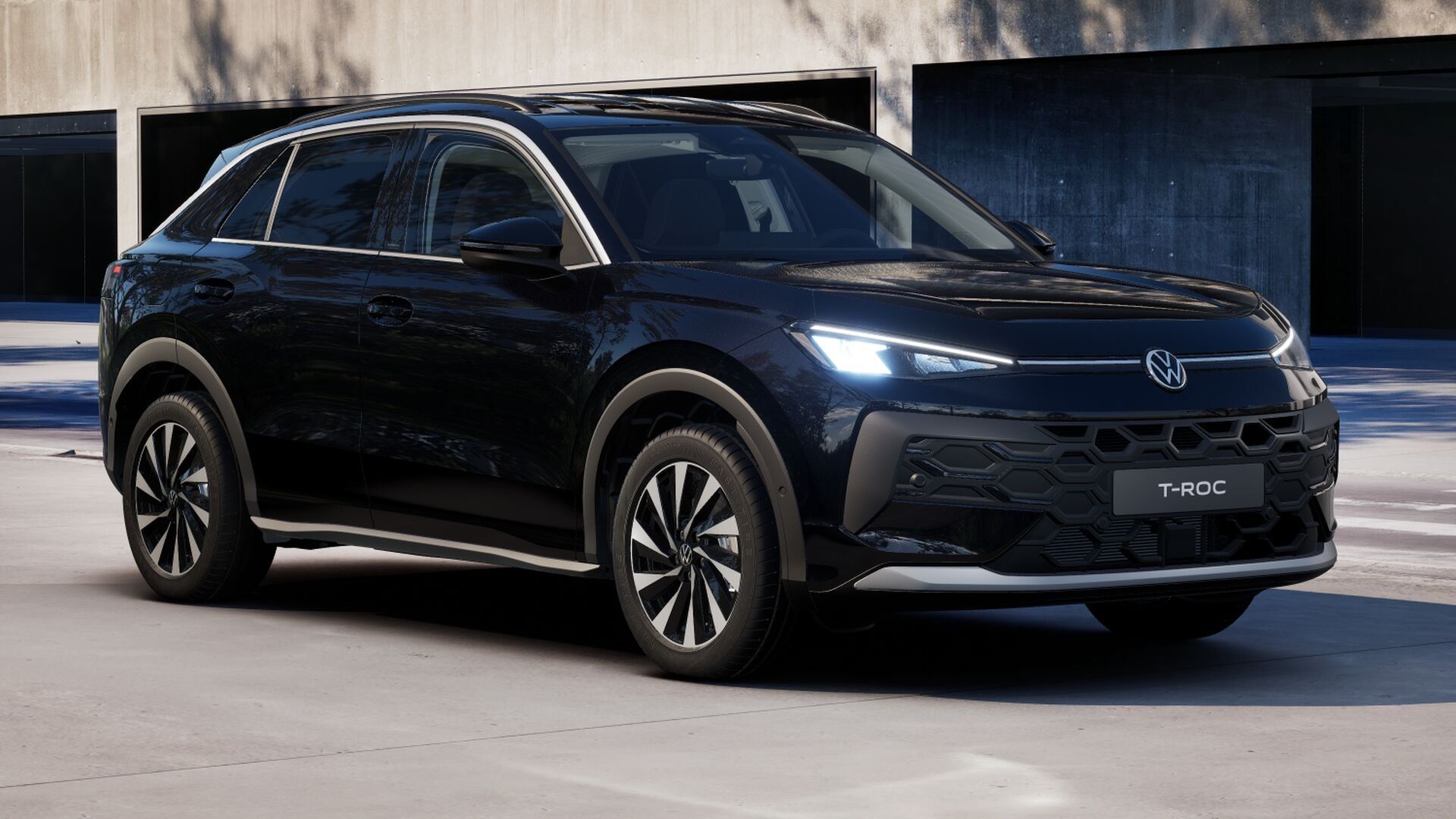 Volkswagen T-Roc, T-Roc People 1,5 eTSI 85 kW