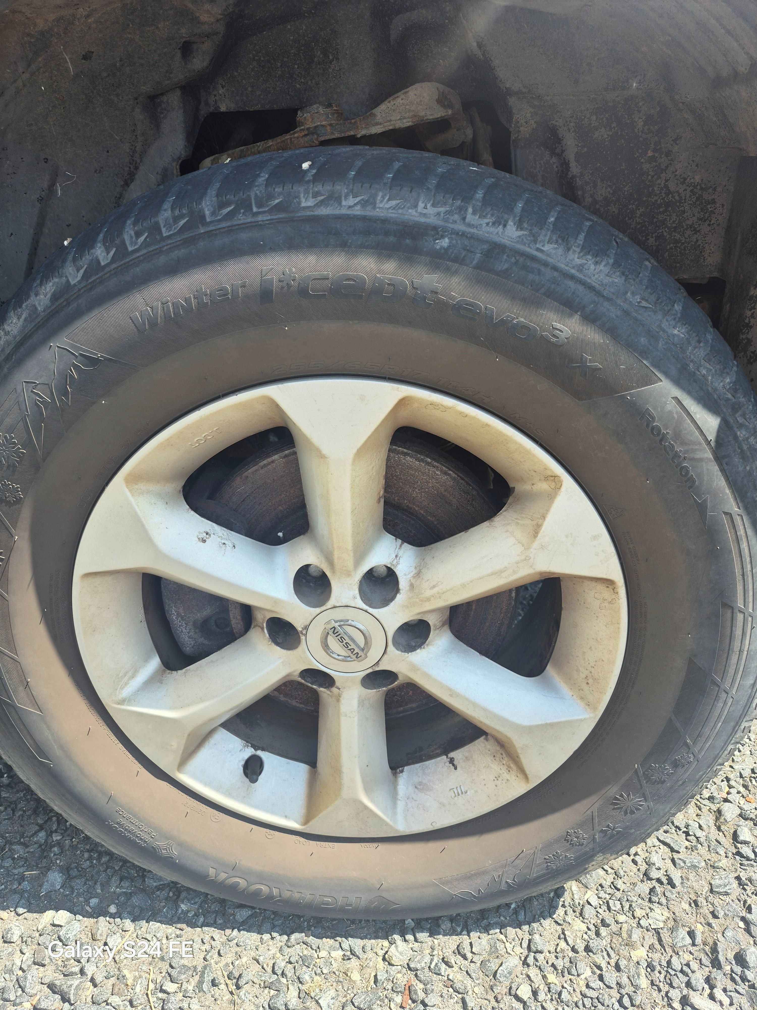 Nissan Navara, 2.5TD 126KW - fotka 6
