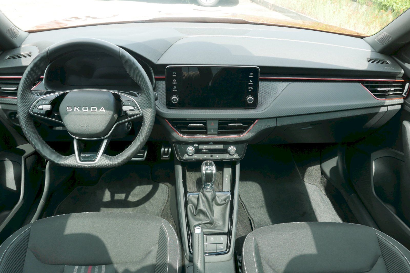 Škoda Kamiq, 1.0 TSI 85 kW 7° DSG Monte Car - fotka 5