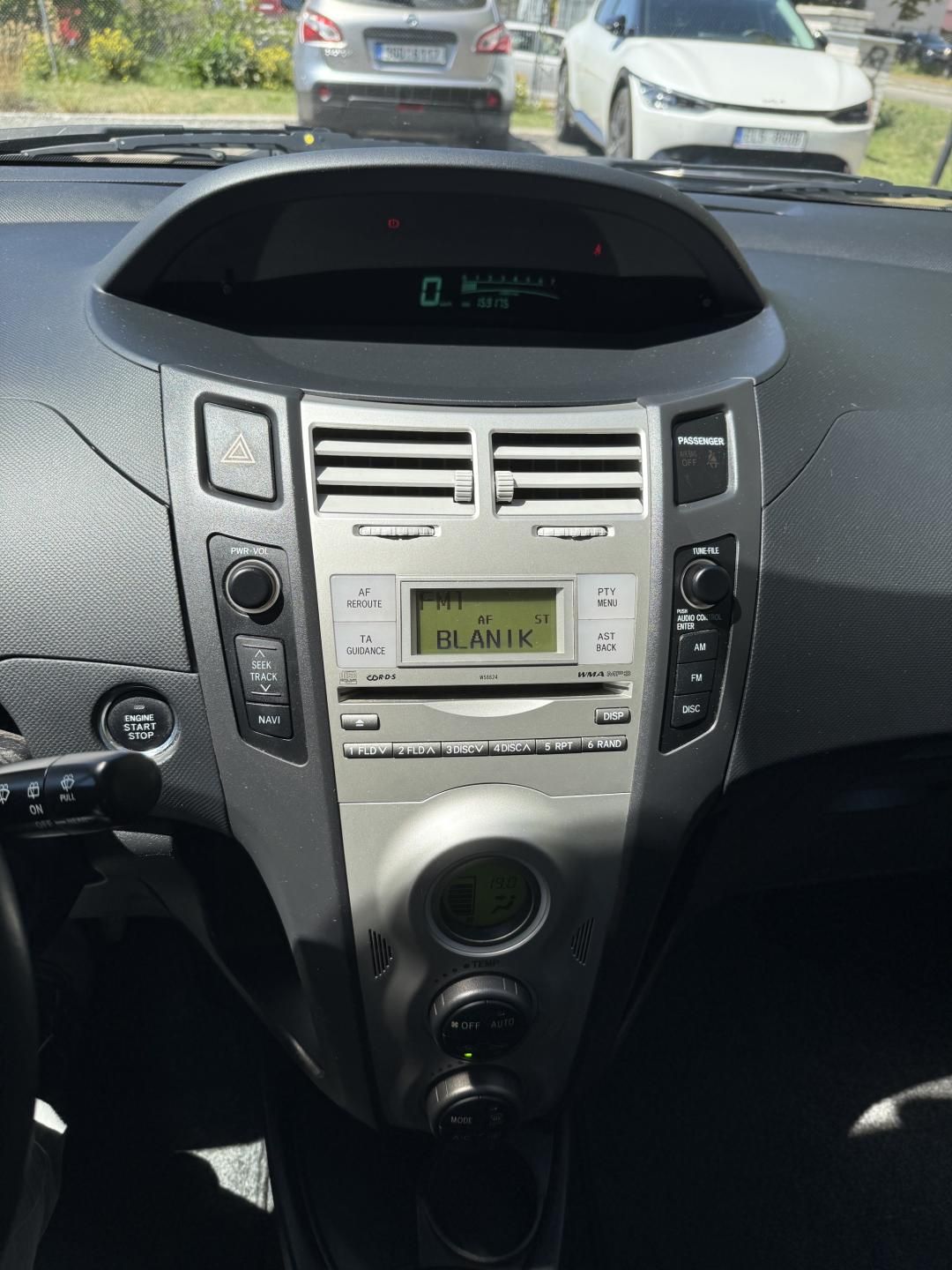 Toyota Yaris, 1.3i - fotka 5