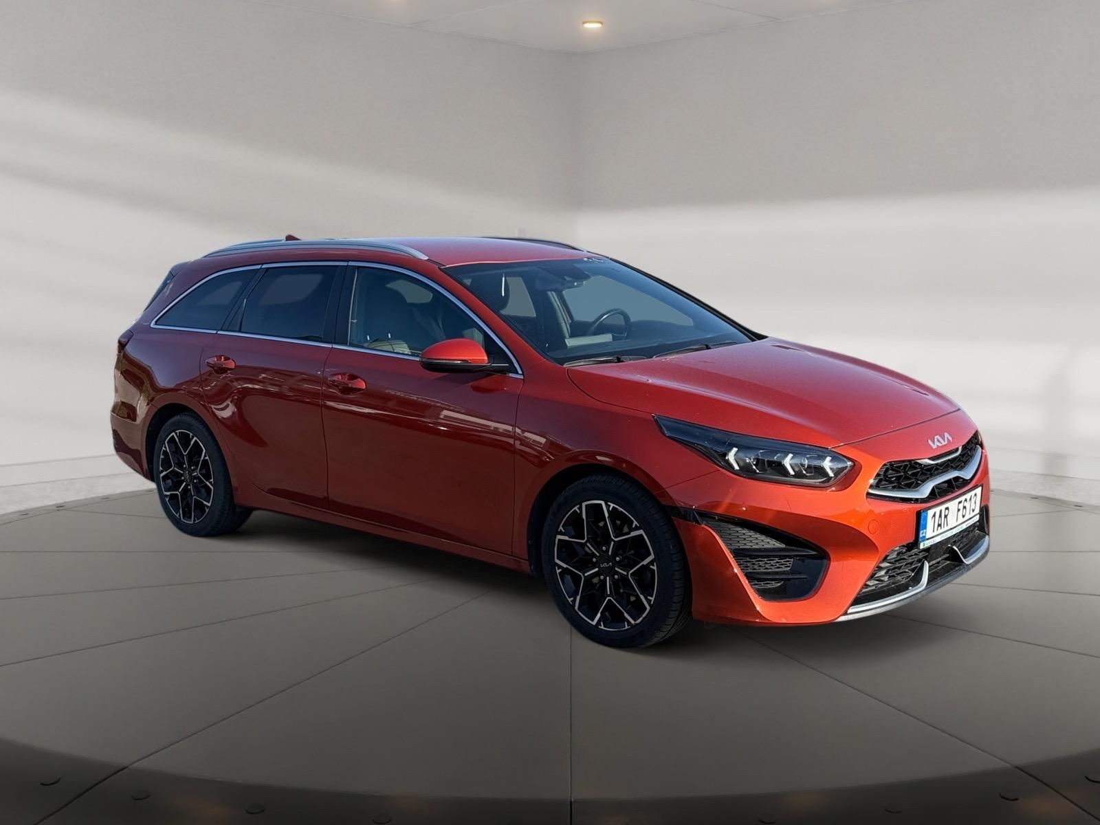 Kia Cee´d, GT LINE 1.5TGDI 118kW CZ DPH - fotka 3