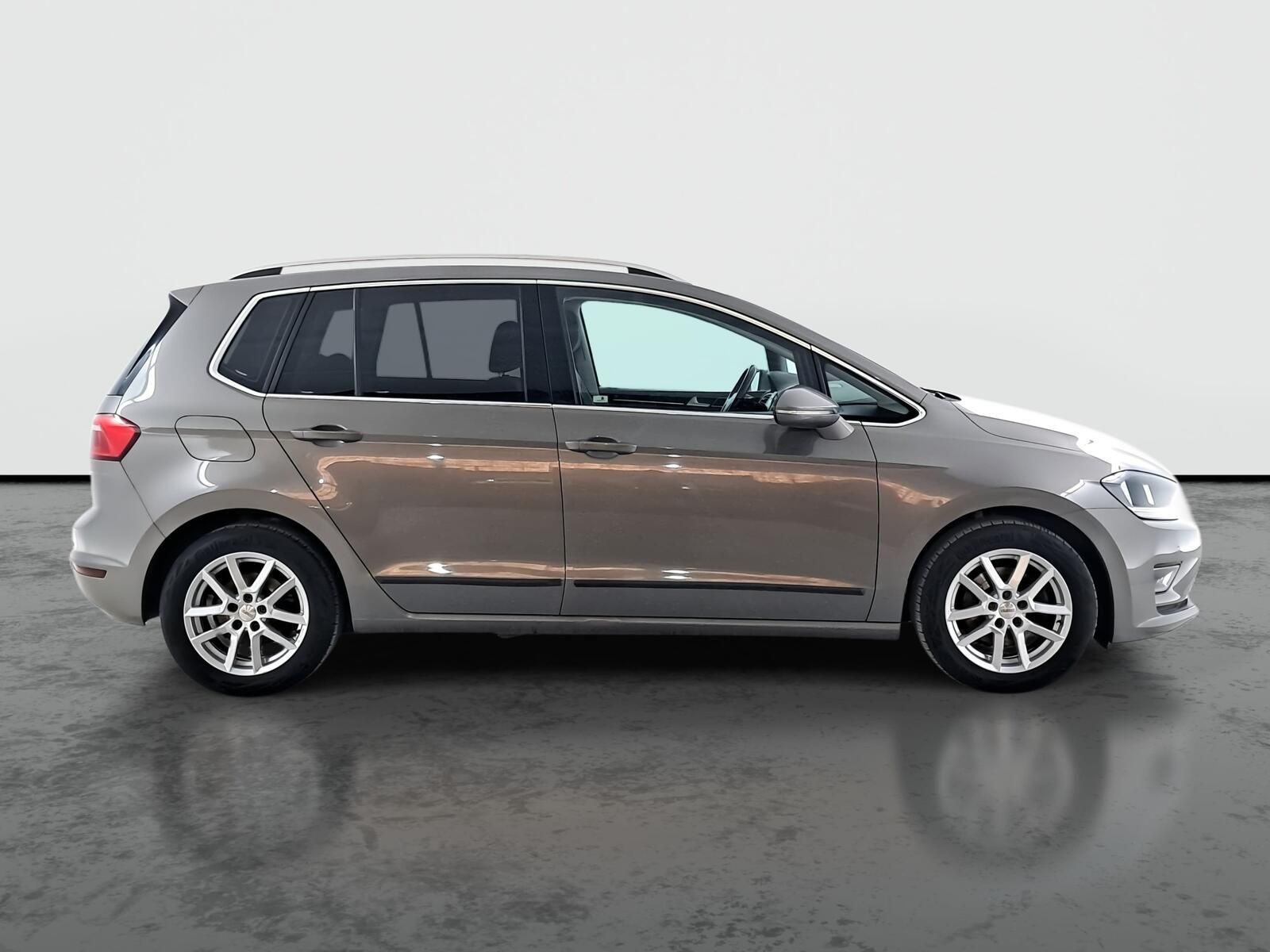 Volkswagen Golf Sportsvan, 2.0 TDI, ČR,1.maj, Serv.kniha - fotka 6