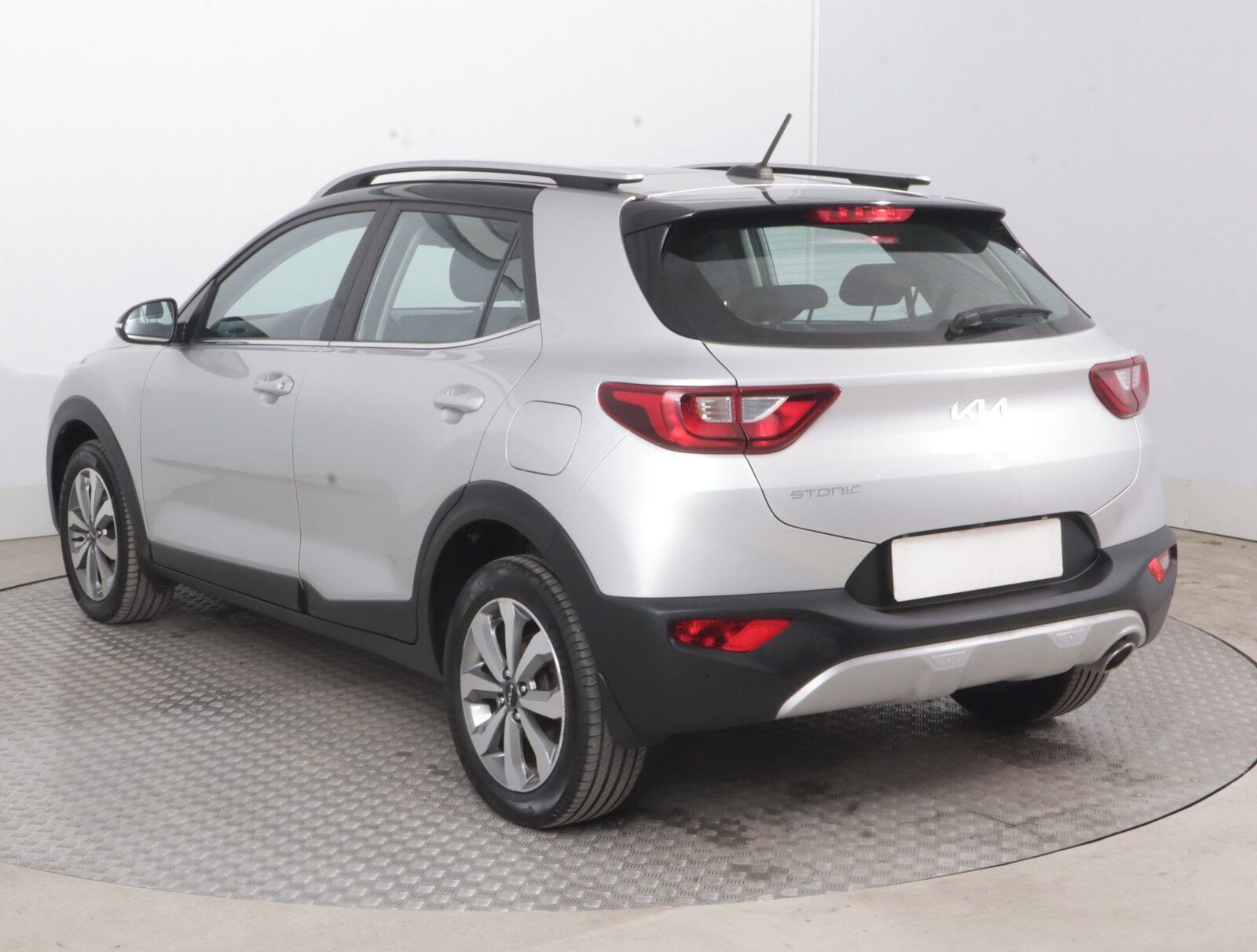 Kia Stonic, 1.0 T-GDI, EXCLUSIVE, DPH - fotka 4