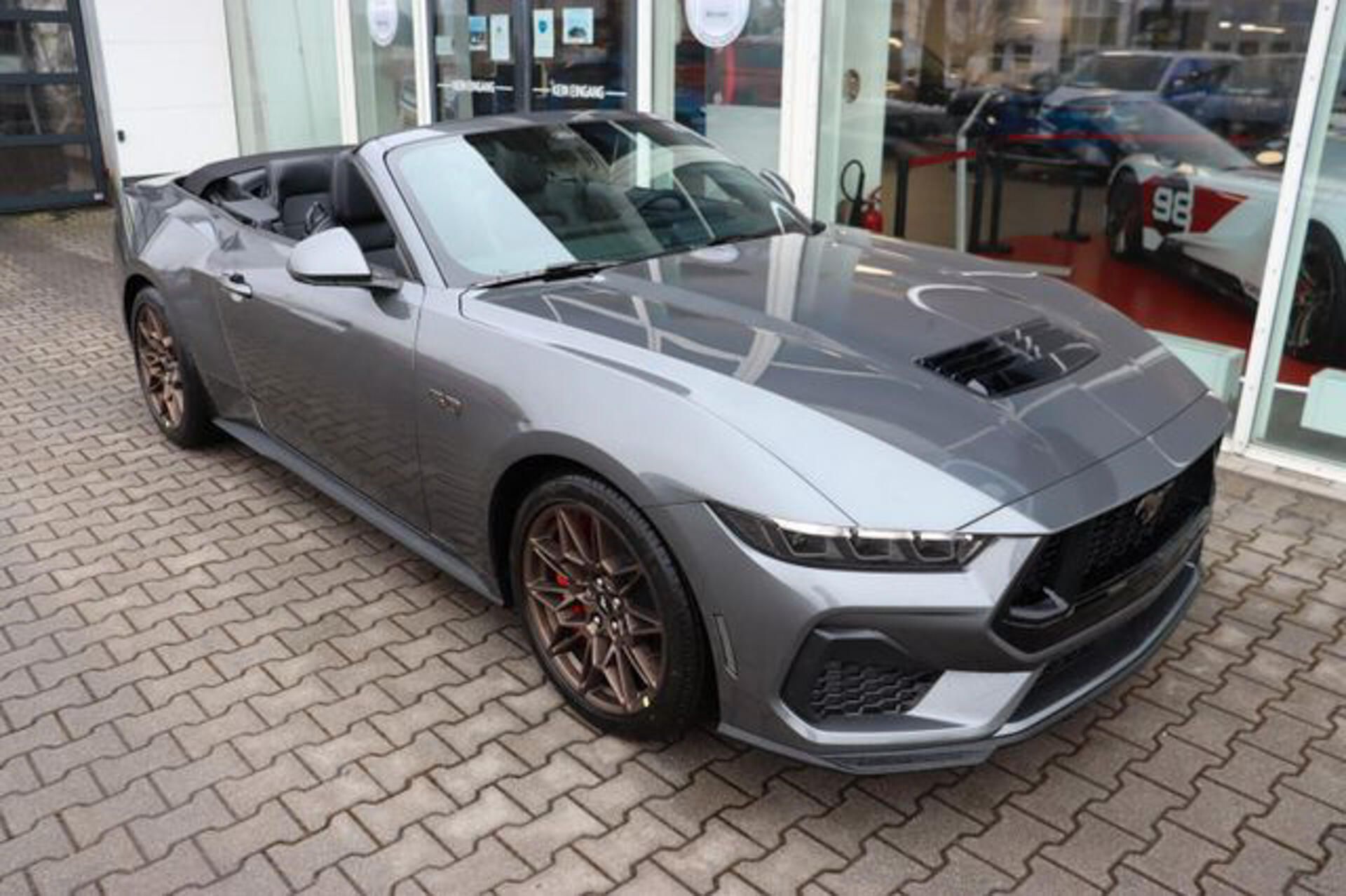 Ford Mustang, 5.0 Convertible MagneRide Bron