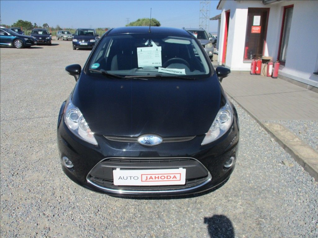 Ford Fiesta, 1,2 i, aut.klima, serv.kniha, - fotka 2