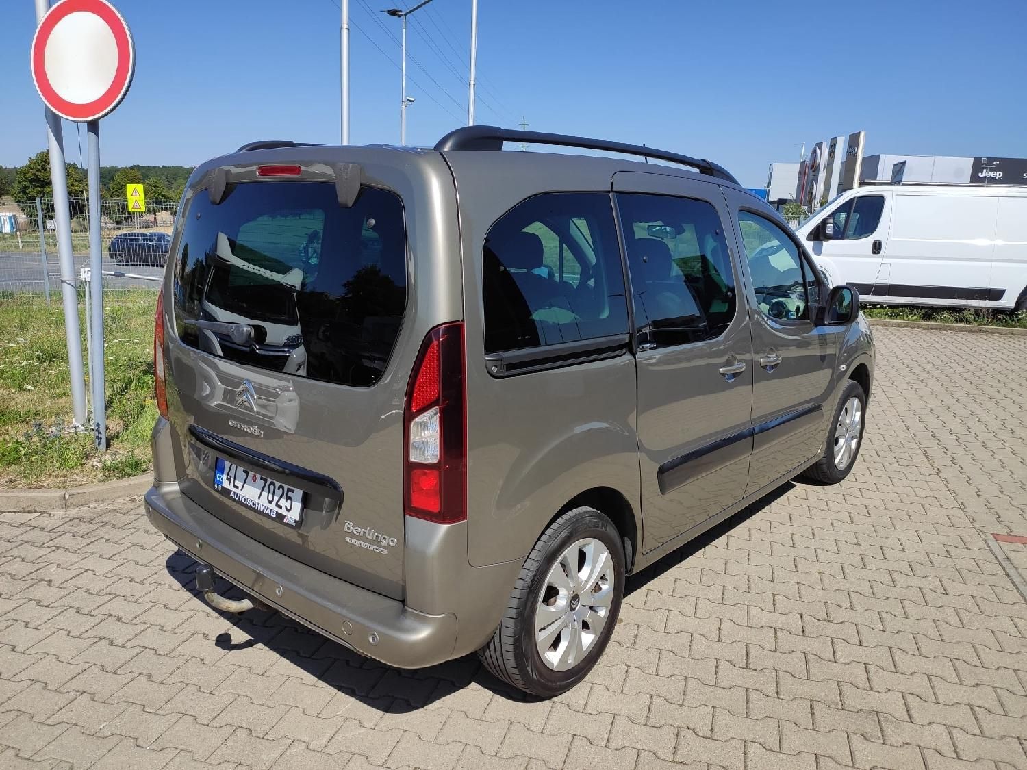 Citroën Berlingo, MULTISPACE EXCLUSIVE 1.6HDI TZ - fotka 4