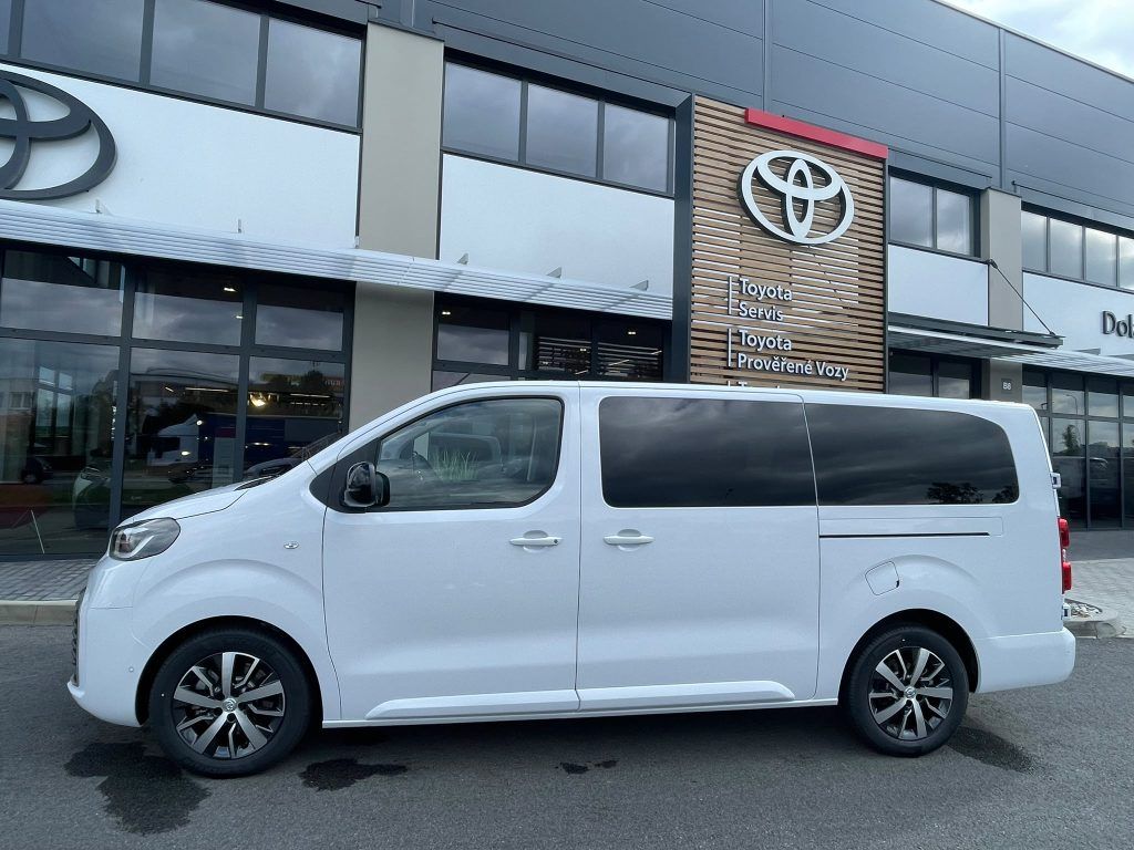Toyota Proace Verso, 2.2D M/T L2 Business Comfort - fotka 3