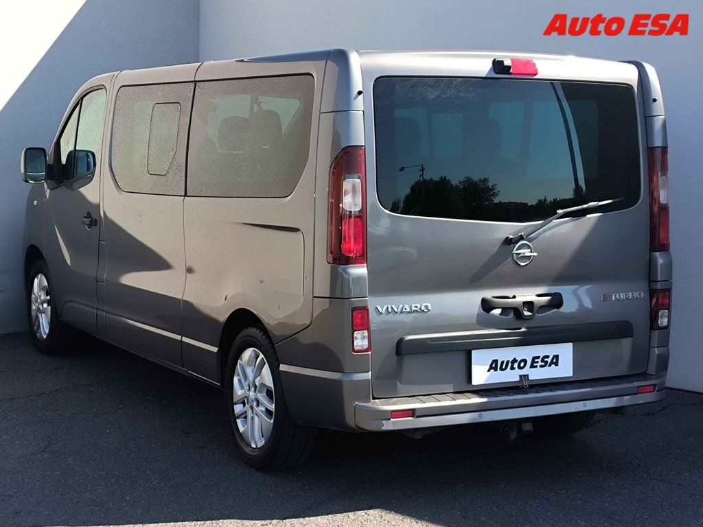 Opel Vivaro, 1.6CDTi L2 9míst,107kW - fotka 6