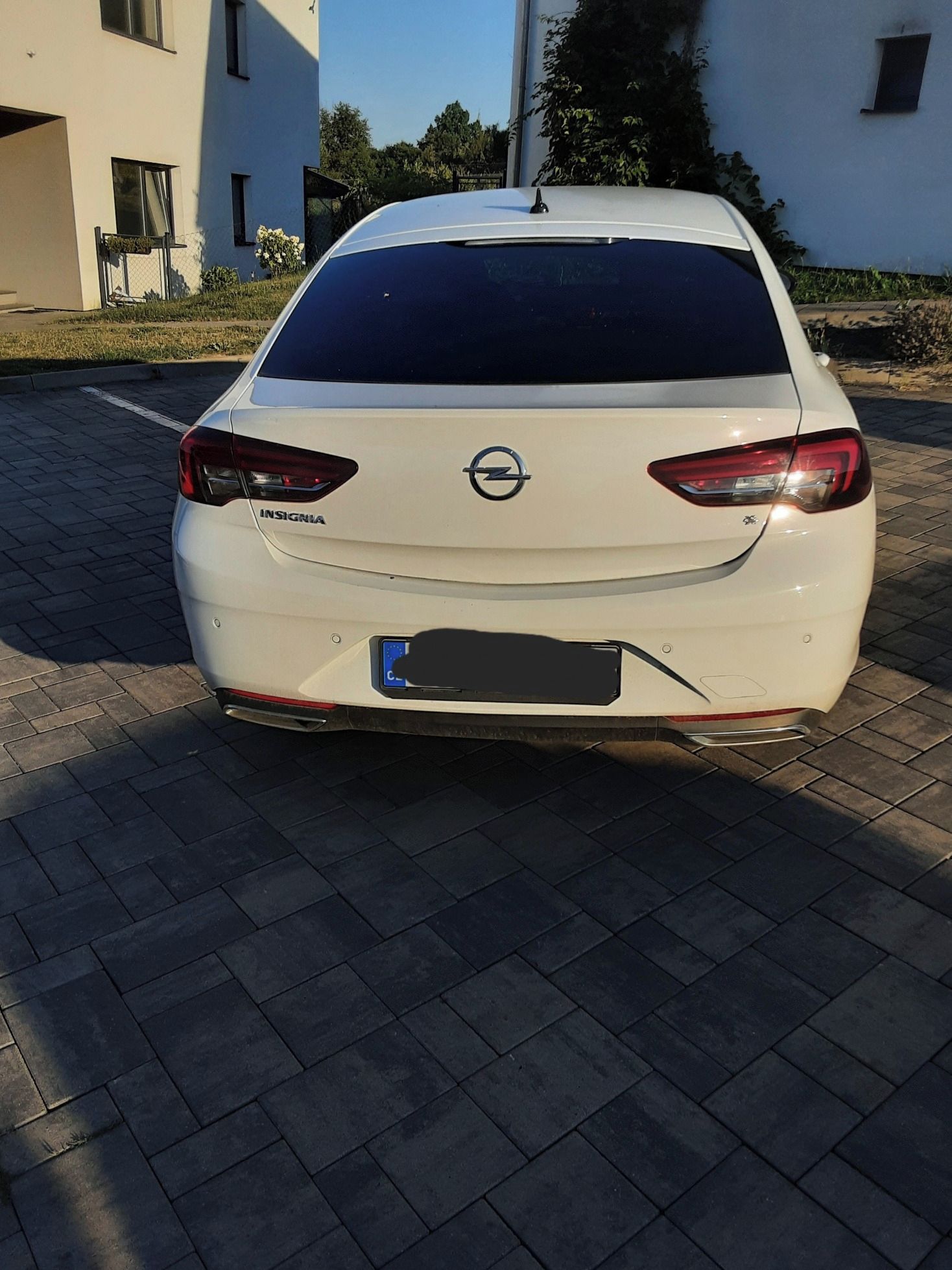 Opel Insignia, 2.0 CDTI, 4x4, 8 AT - fotka 4