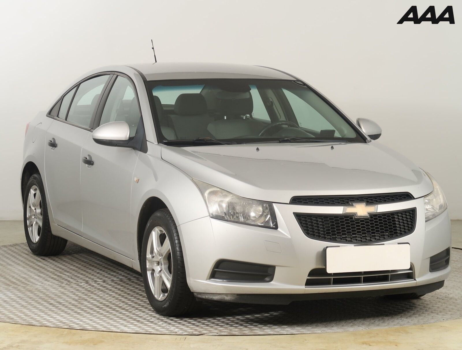 Chevrolet Cruze, 1.6 i 16V, Parkovací asistent