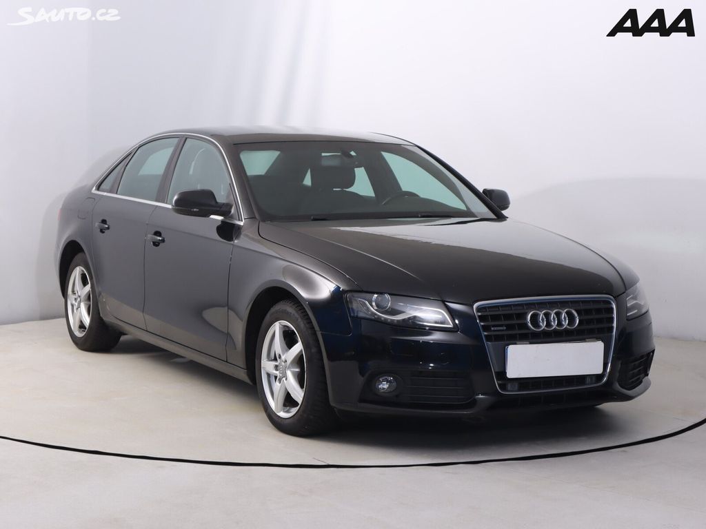 Audi A4, 2.0 TDI, 4X4, Serv.kniha