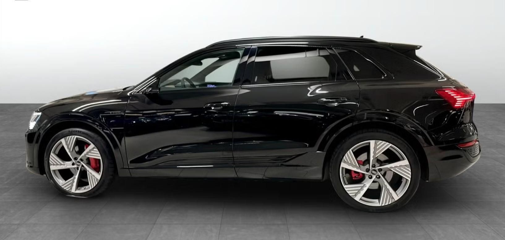Audi Q8 e-tron, 50 Q Kam Pano HuD LED 4 zóny - fotka 2